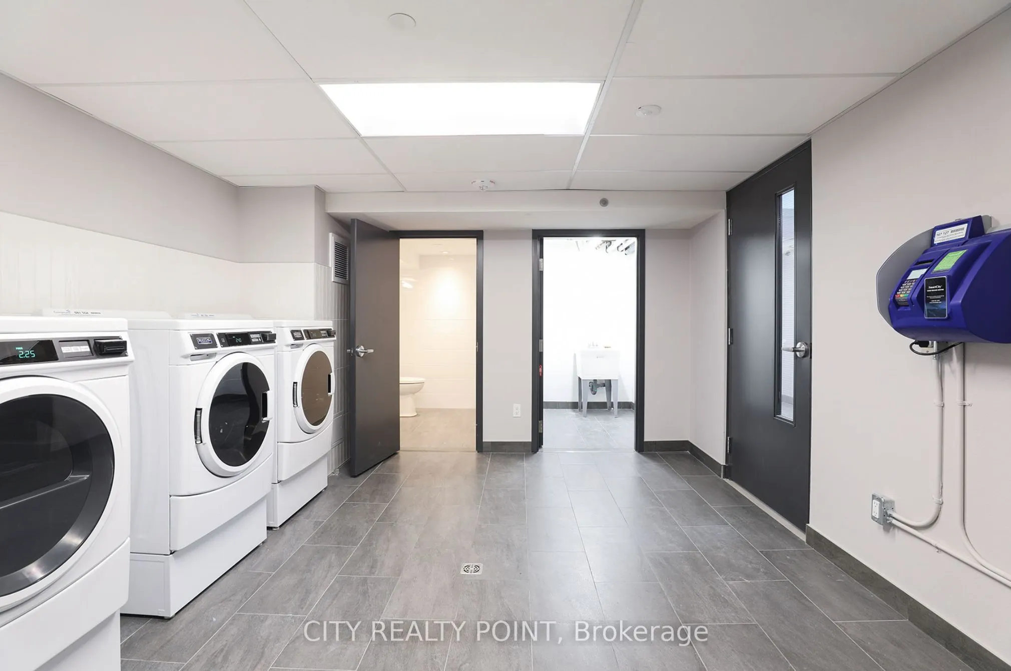 11 Walmer Road, #403