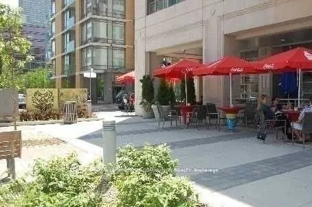 8 Scollard Street, #1006