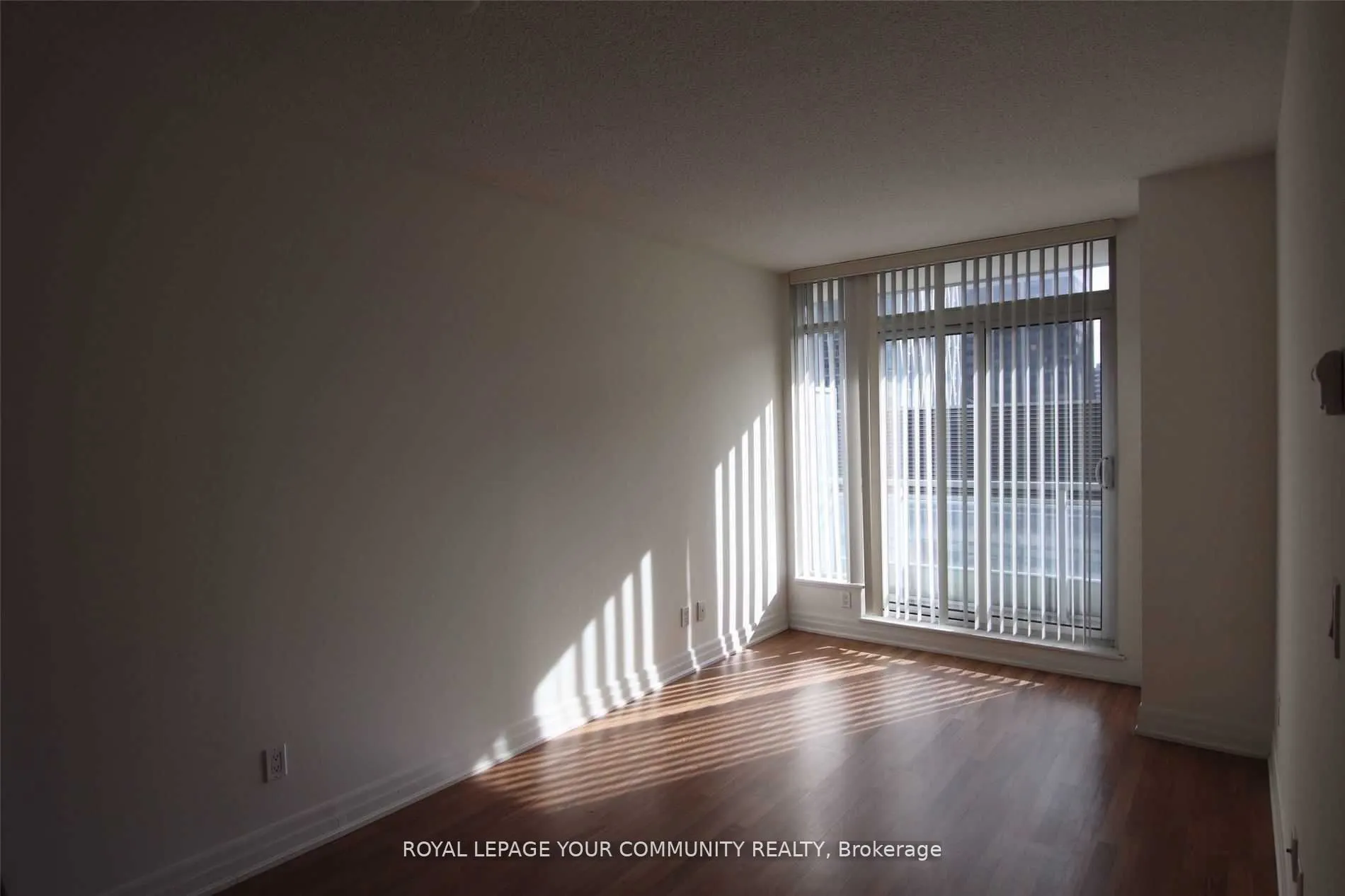 8 Scollard Street, #1006