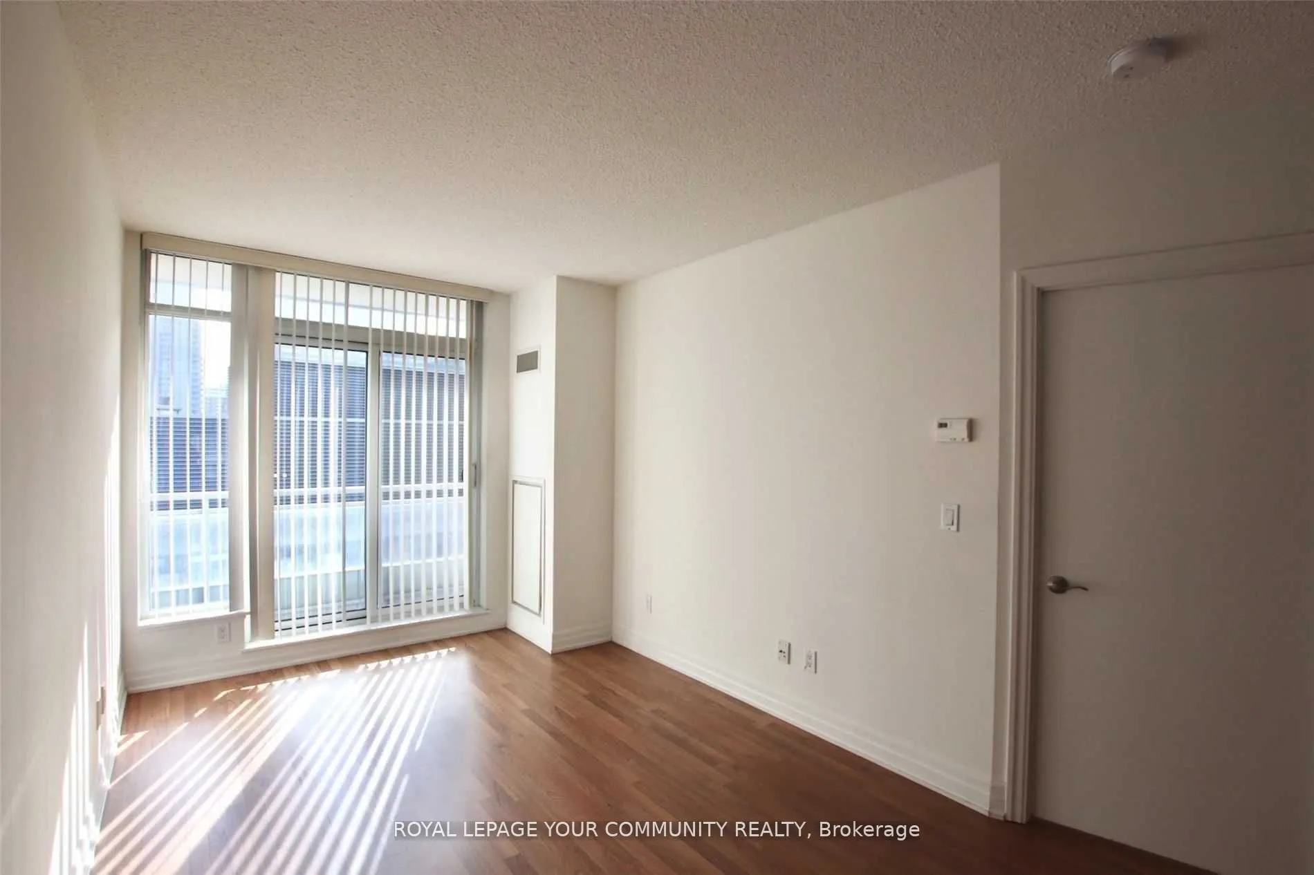 8 Scollard Street, #1006