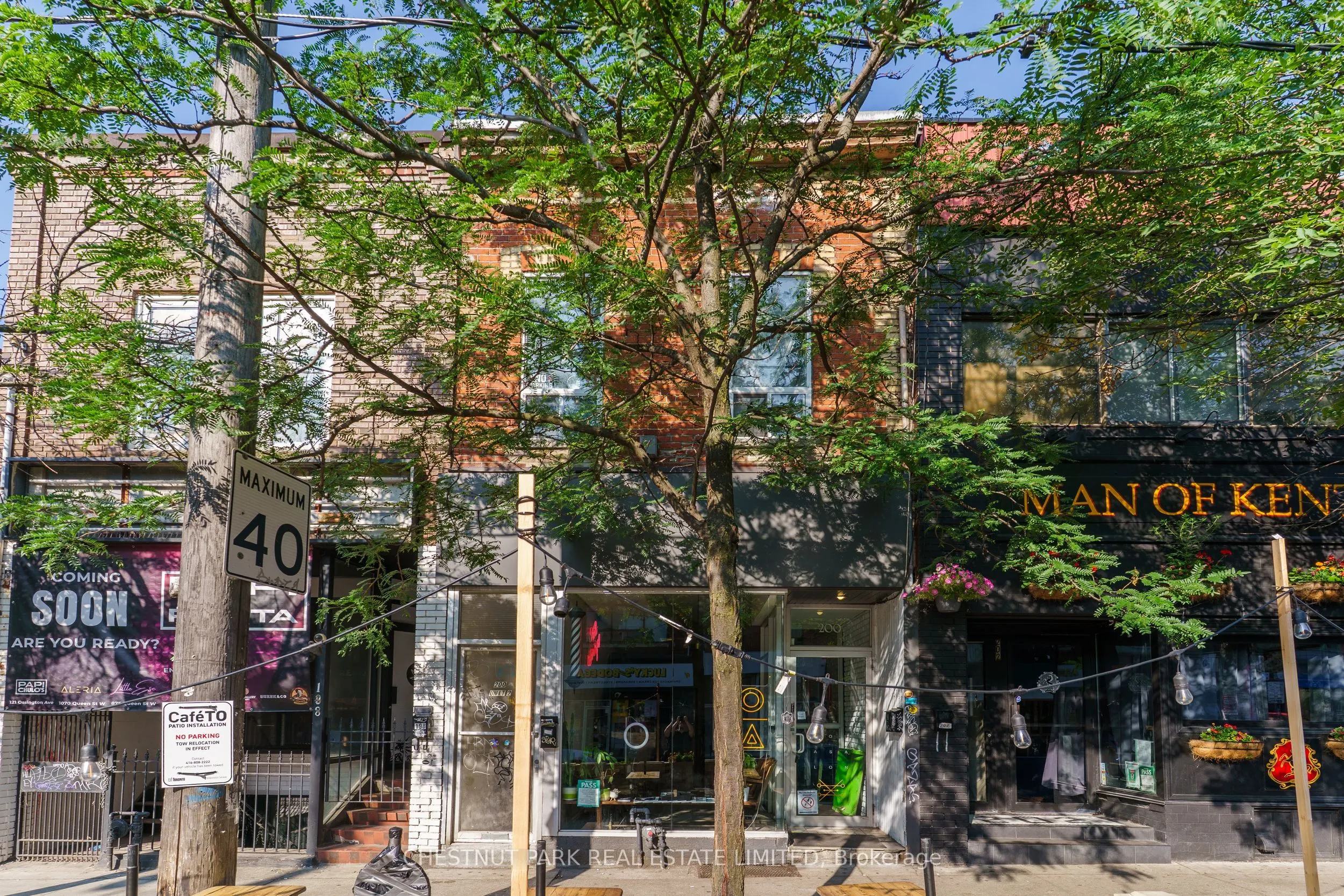 200 Ossington Avenue