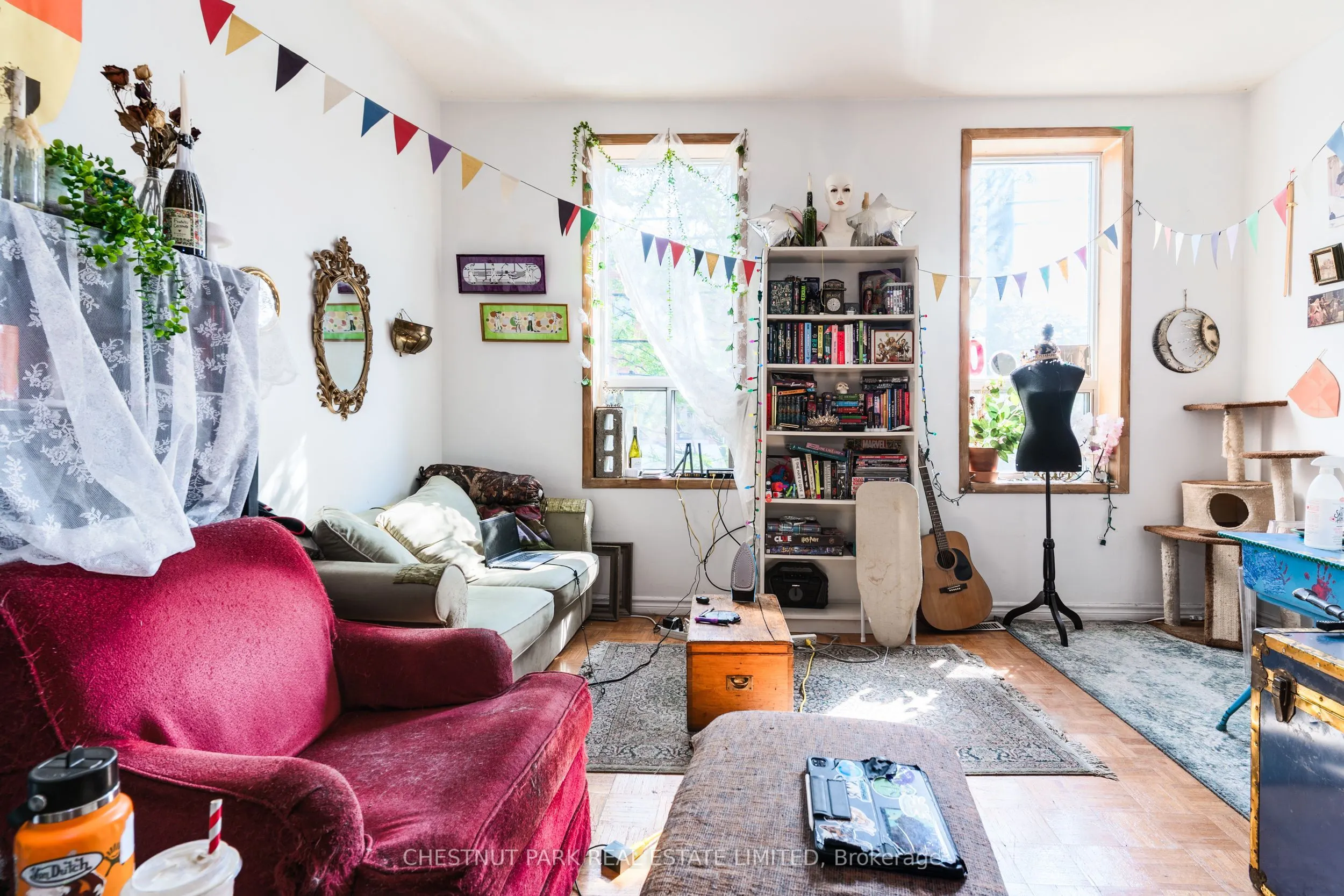 200 Ossington Avenue