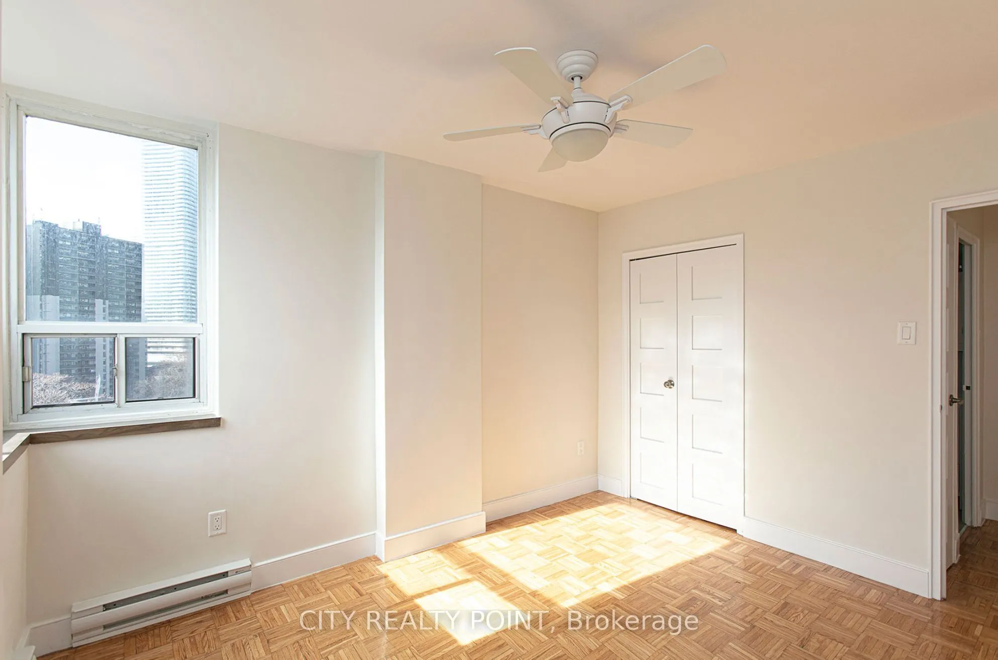 55 Isabella Street, #1204