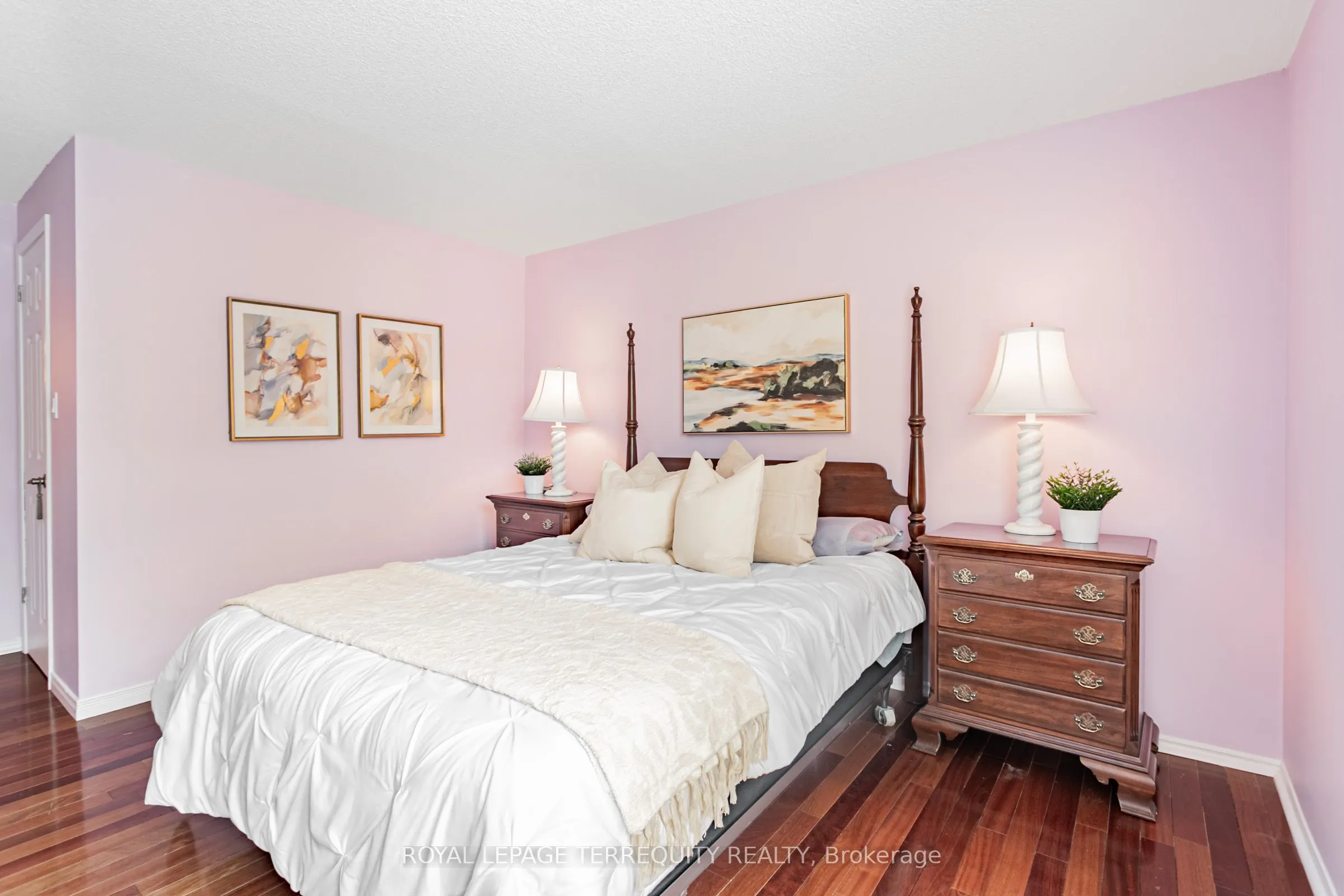 225 Davenport Road, #605