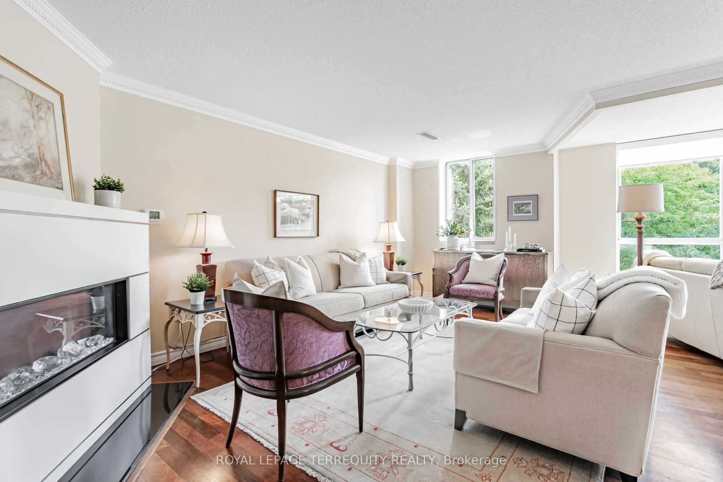 225 Davenport Road, #605