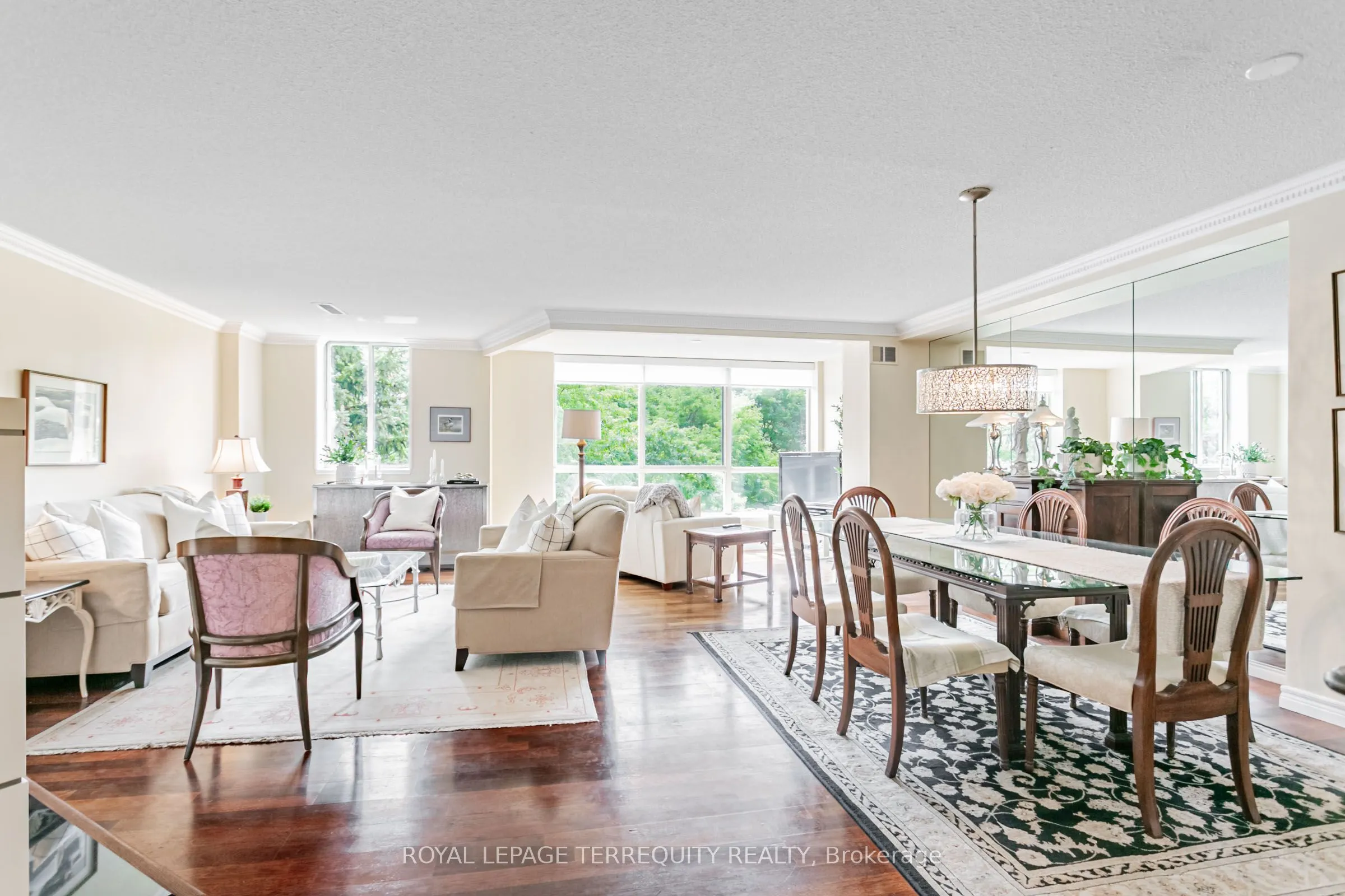 225 Davenport Road, #605