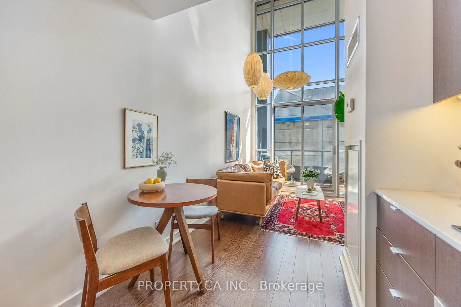 5 Hanna Avenue, #329