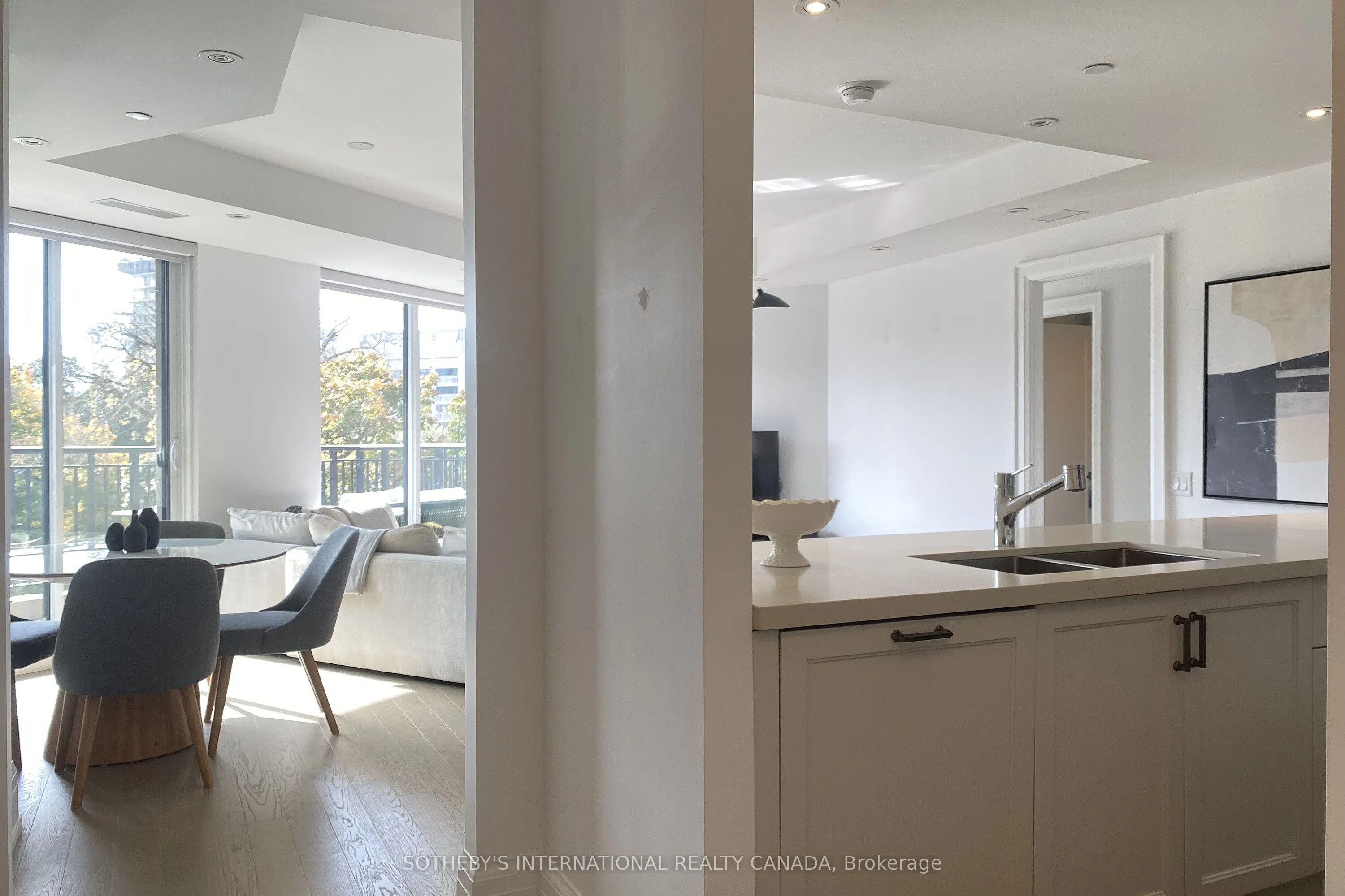 181 Davenport Road, #410