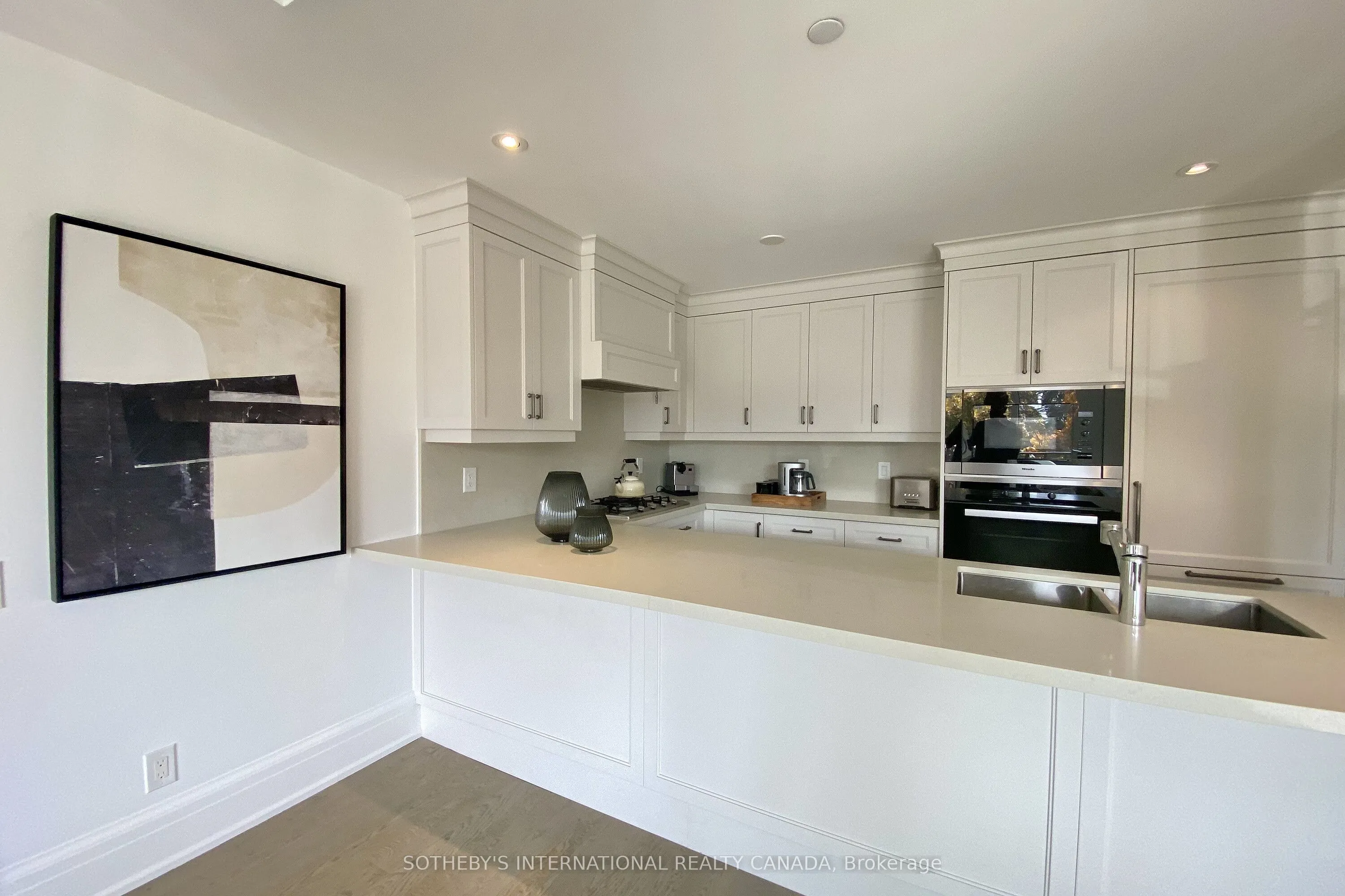 181 Davenport Road, #410