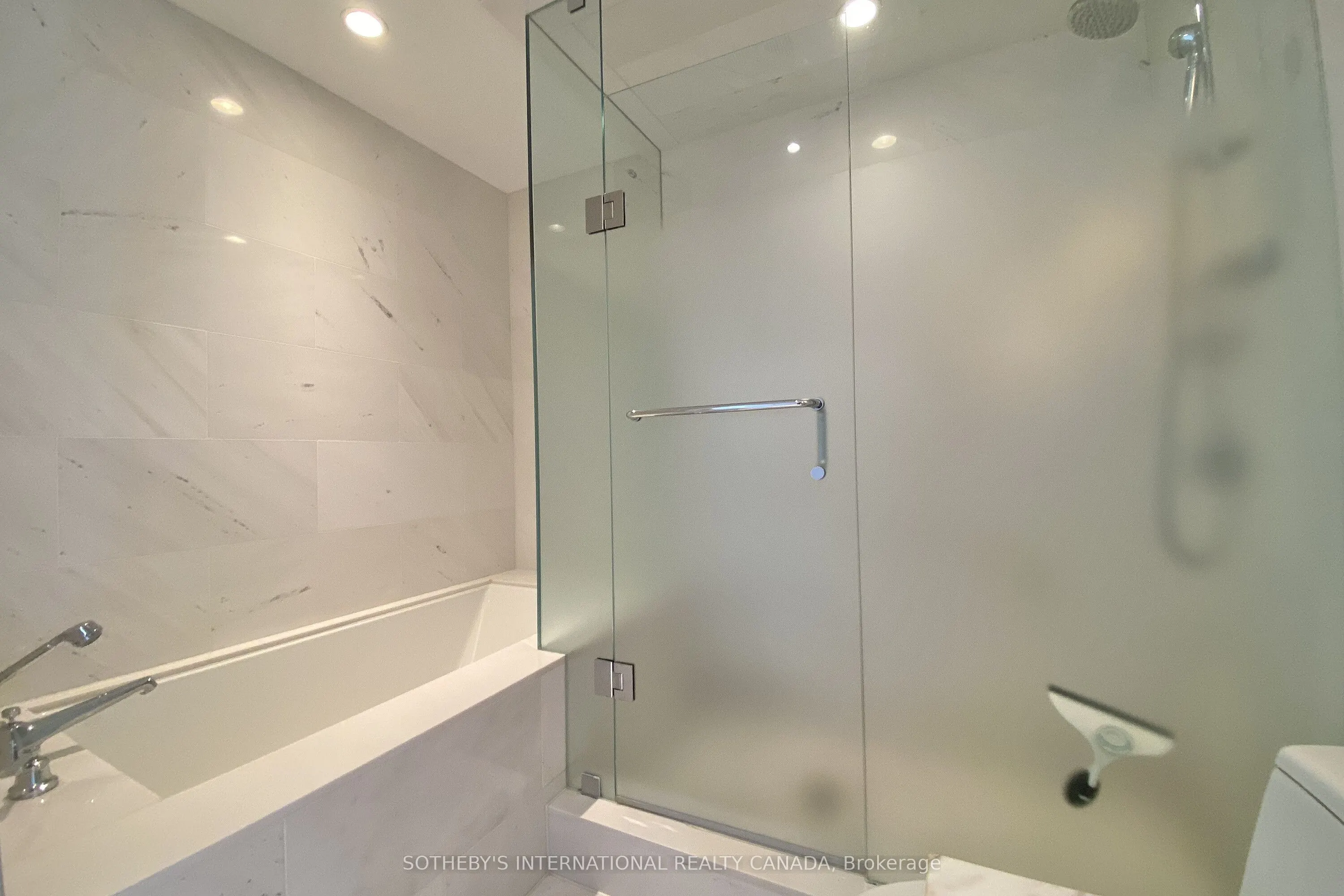 181 Davenport Road, #410