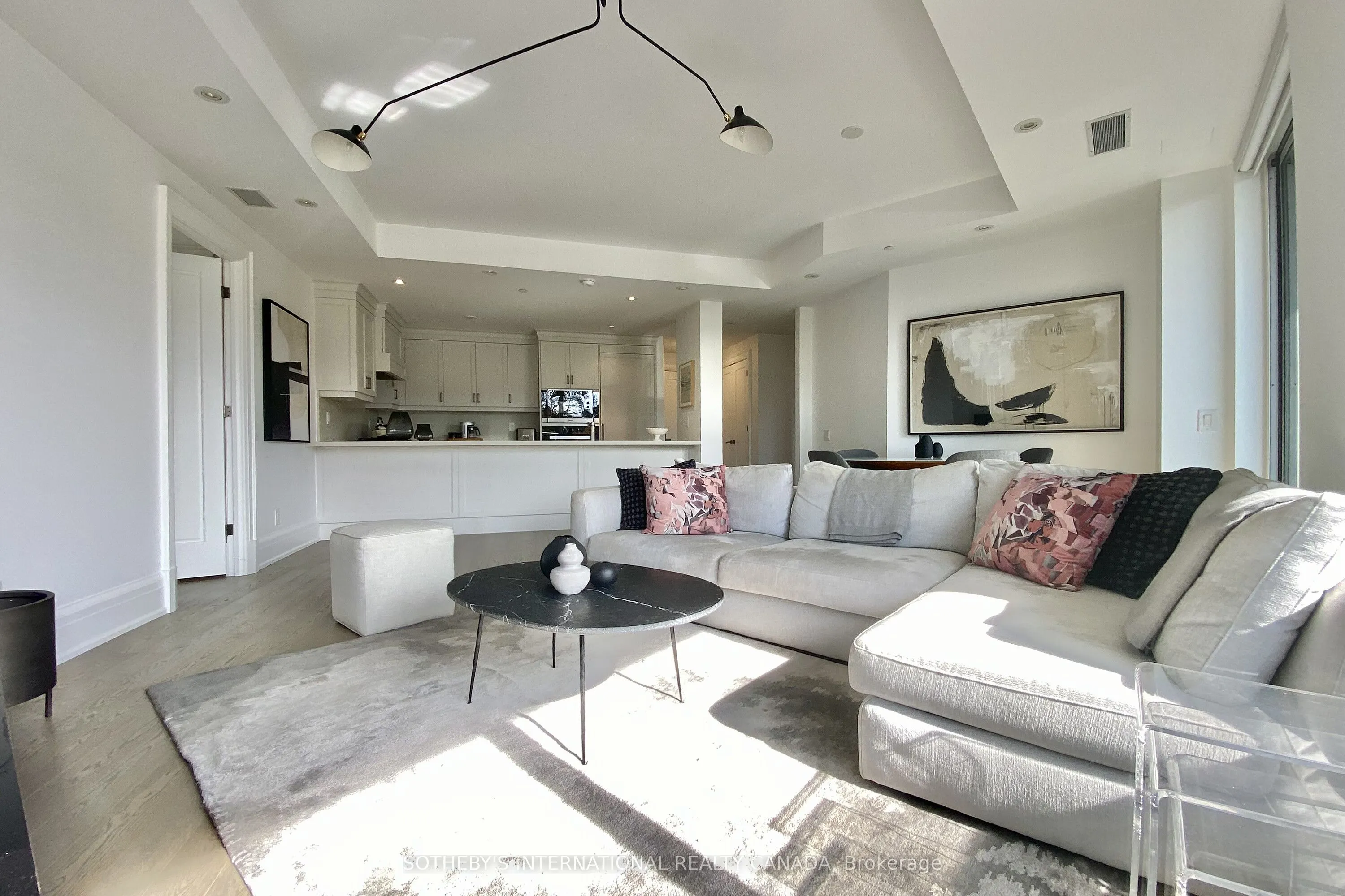 181 Davenport Road, #410