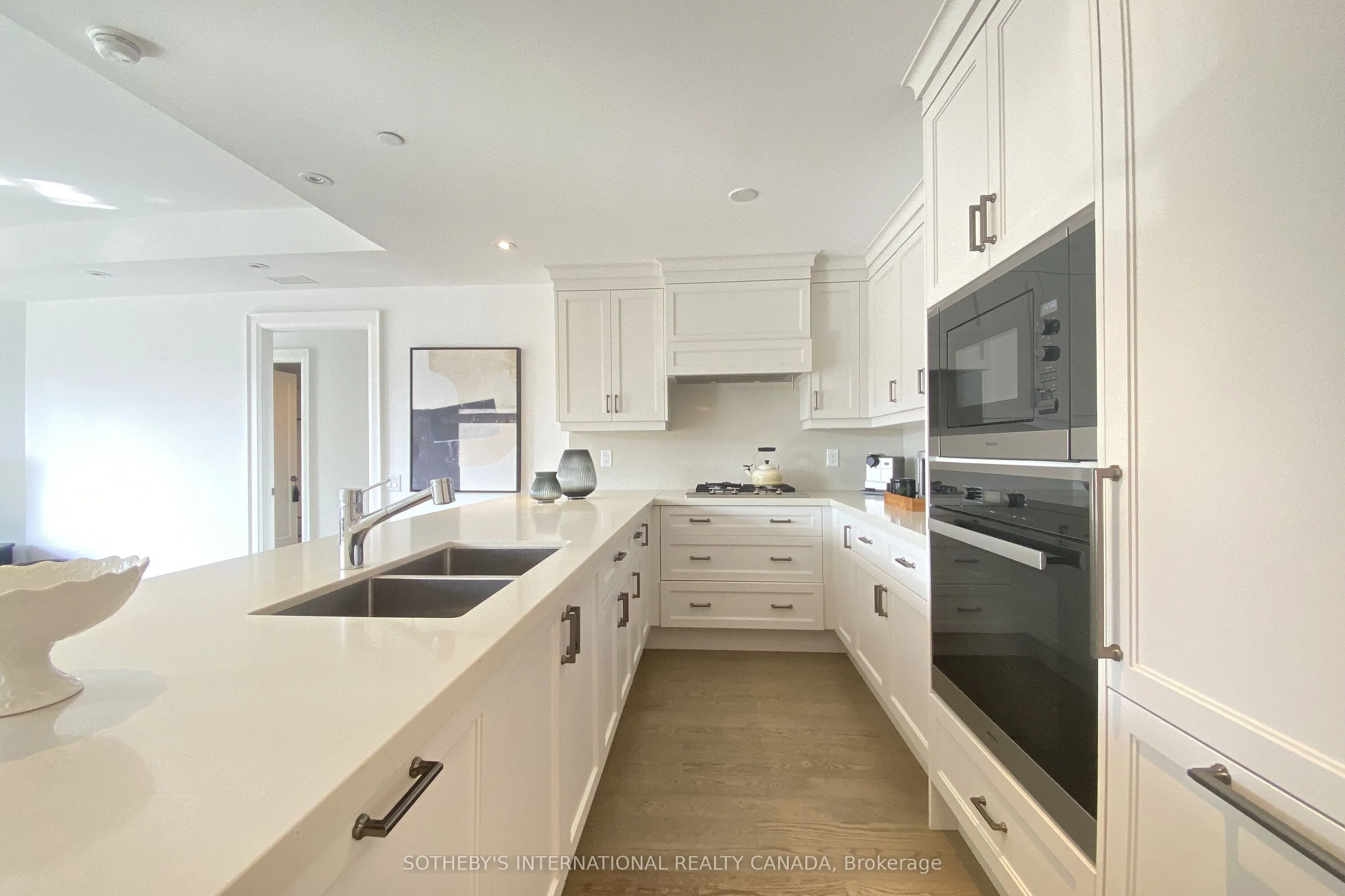 181 Davenport Road, #410