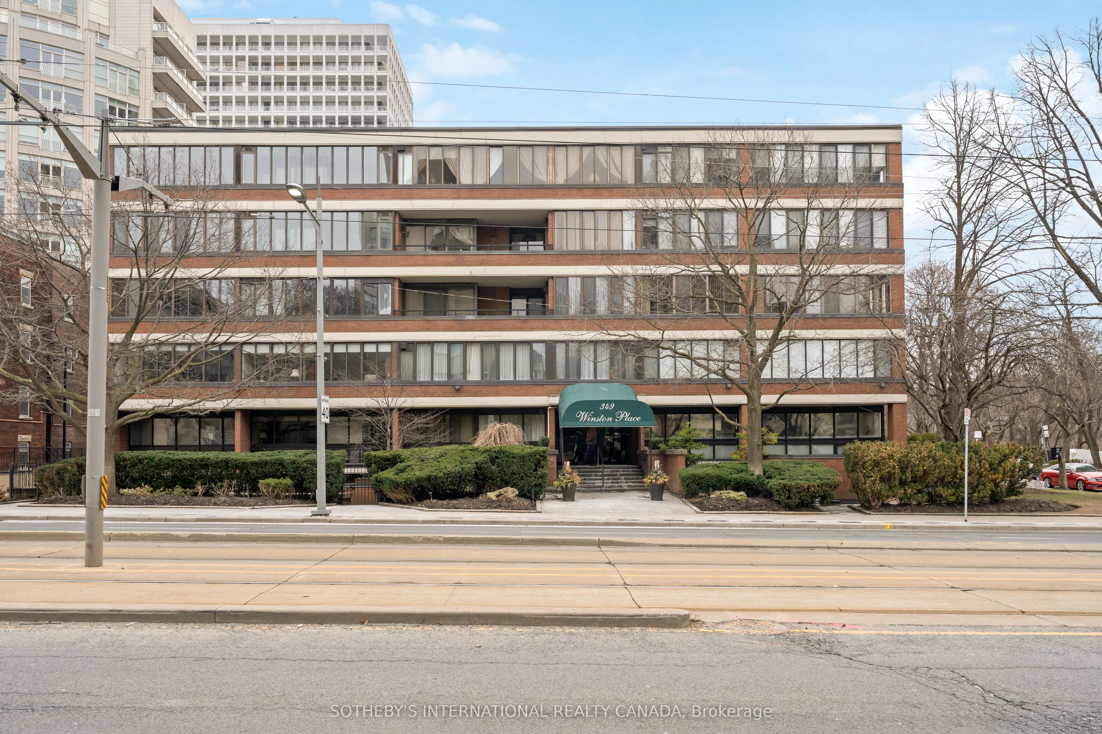 349 St Clair Avenue W, #301