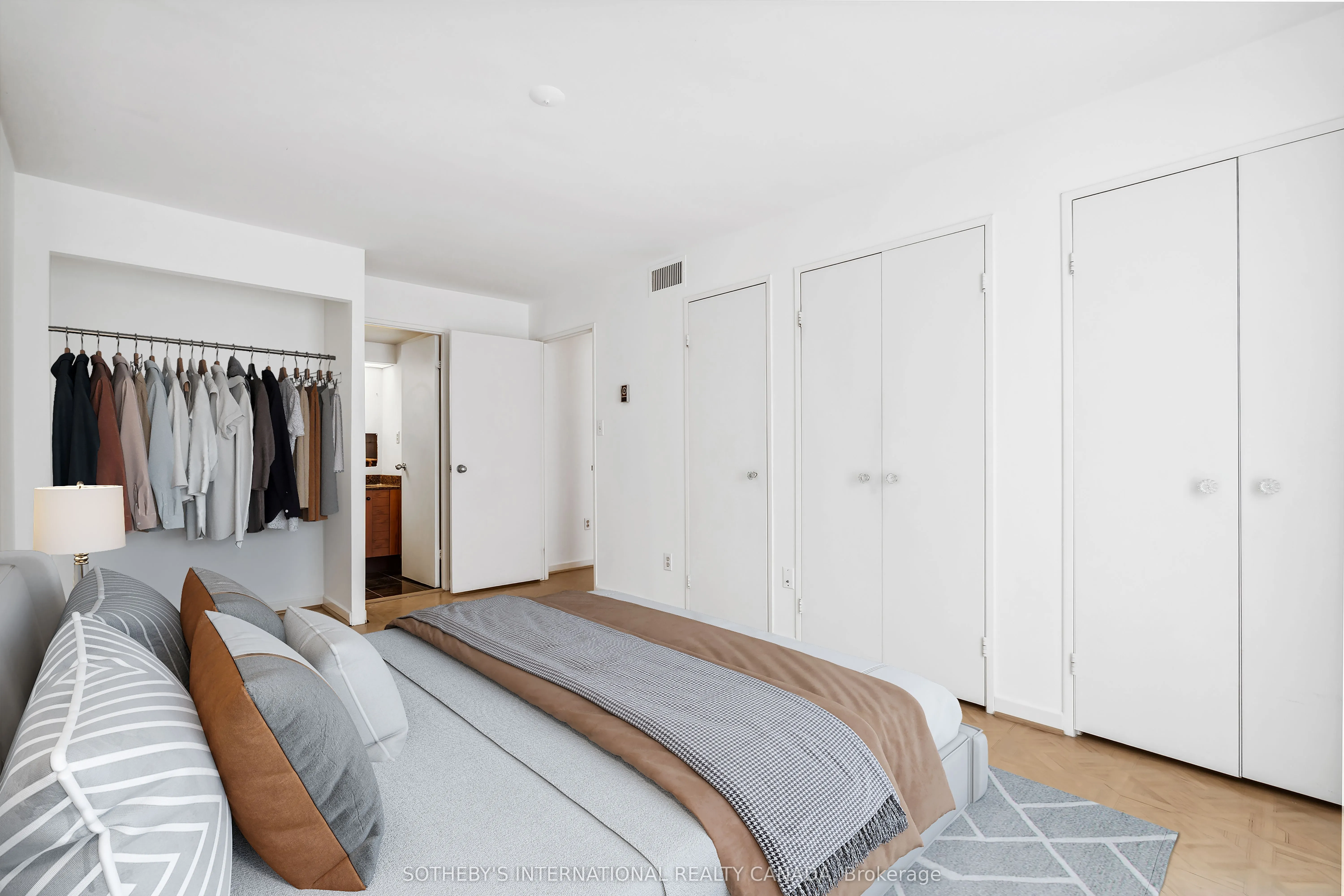 349 St Clair Avenue W, #301