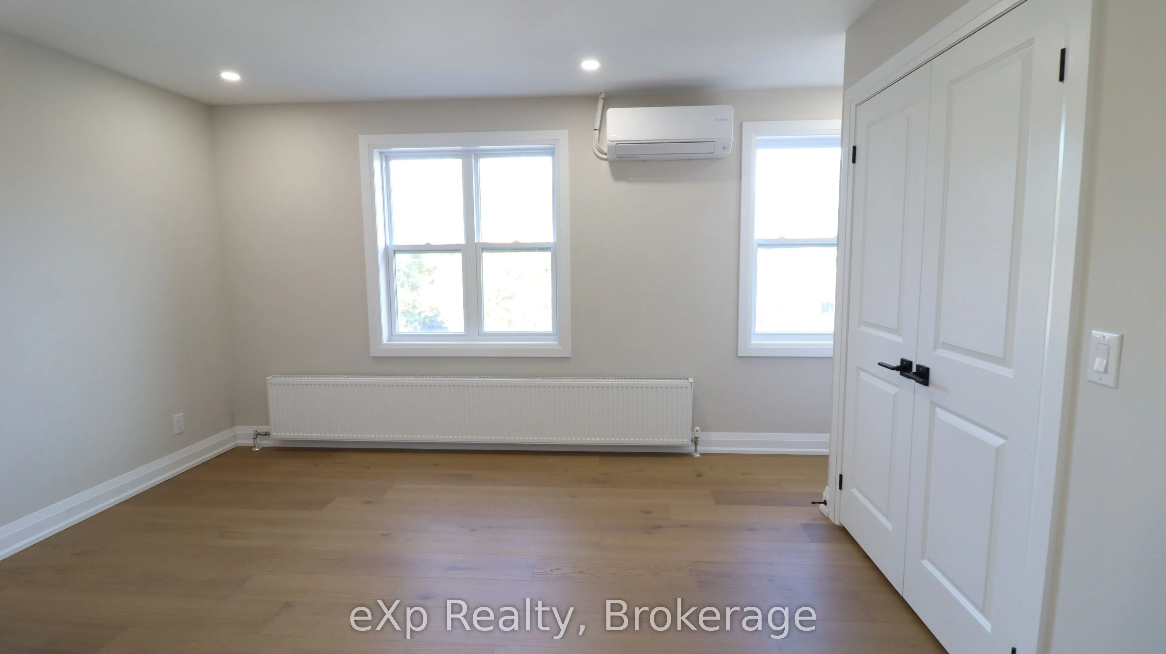 875 Millwood Road, #3B