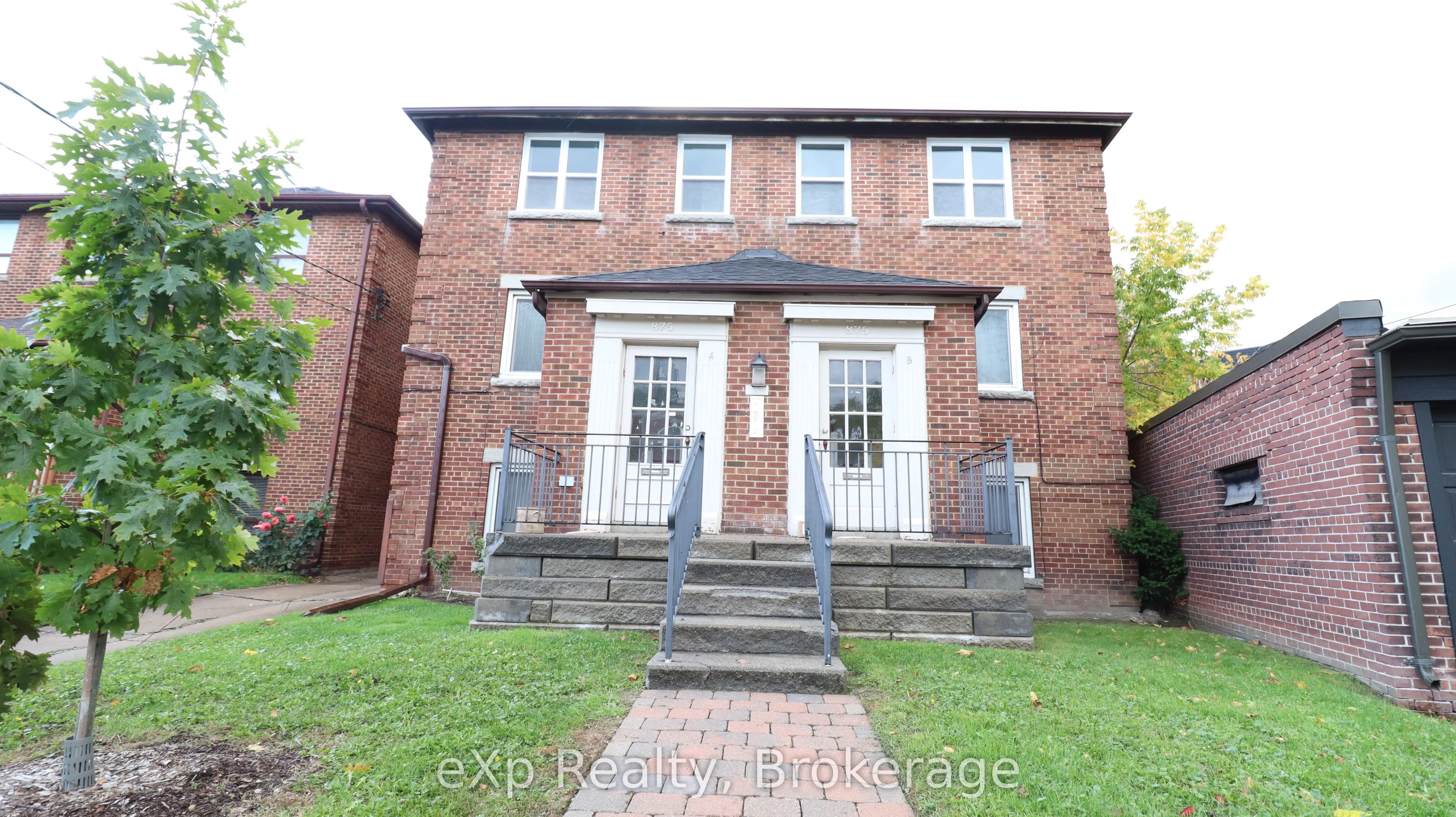 875 Millwood Road, #3B