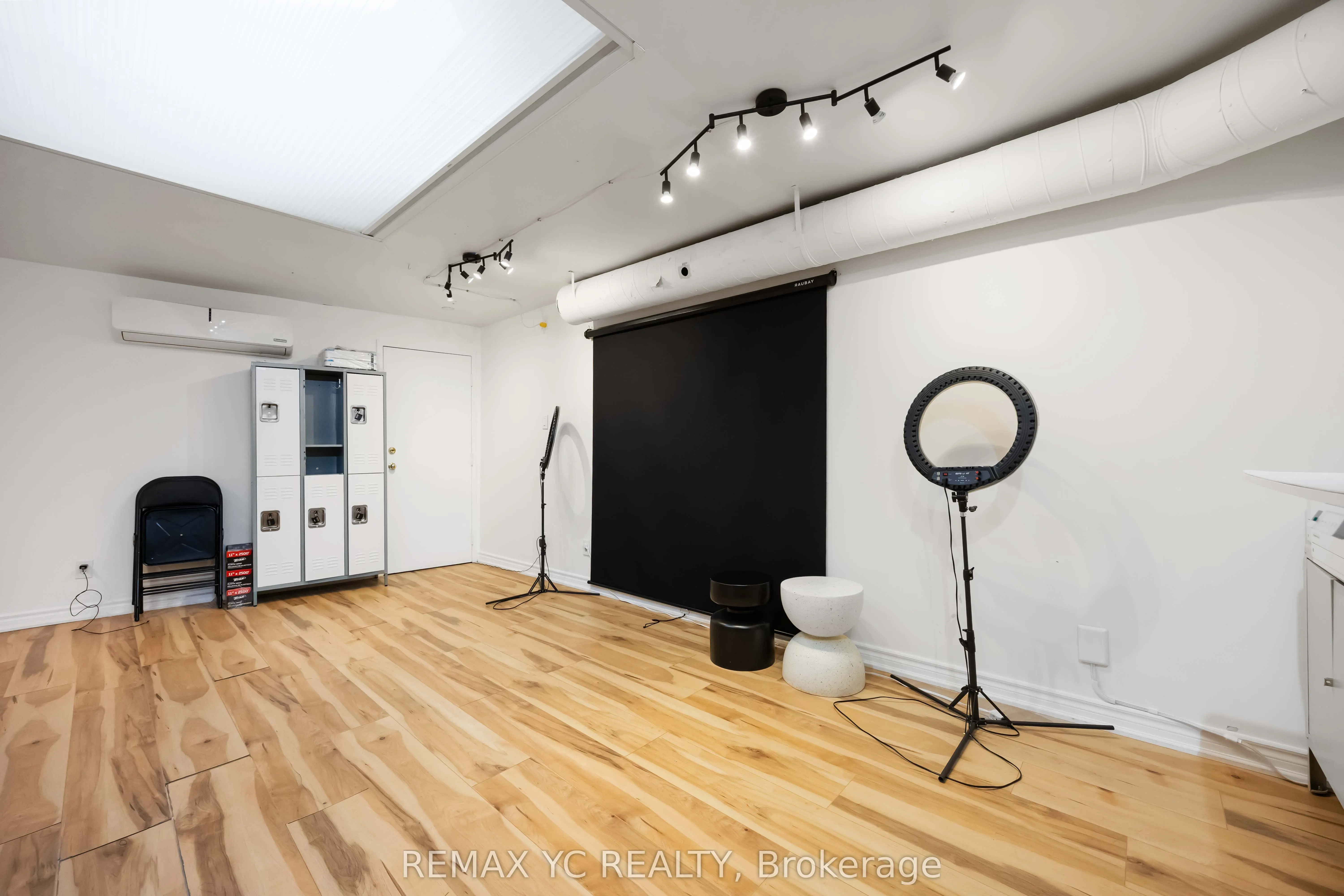 4864 Yonge Street, #2nd Floor