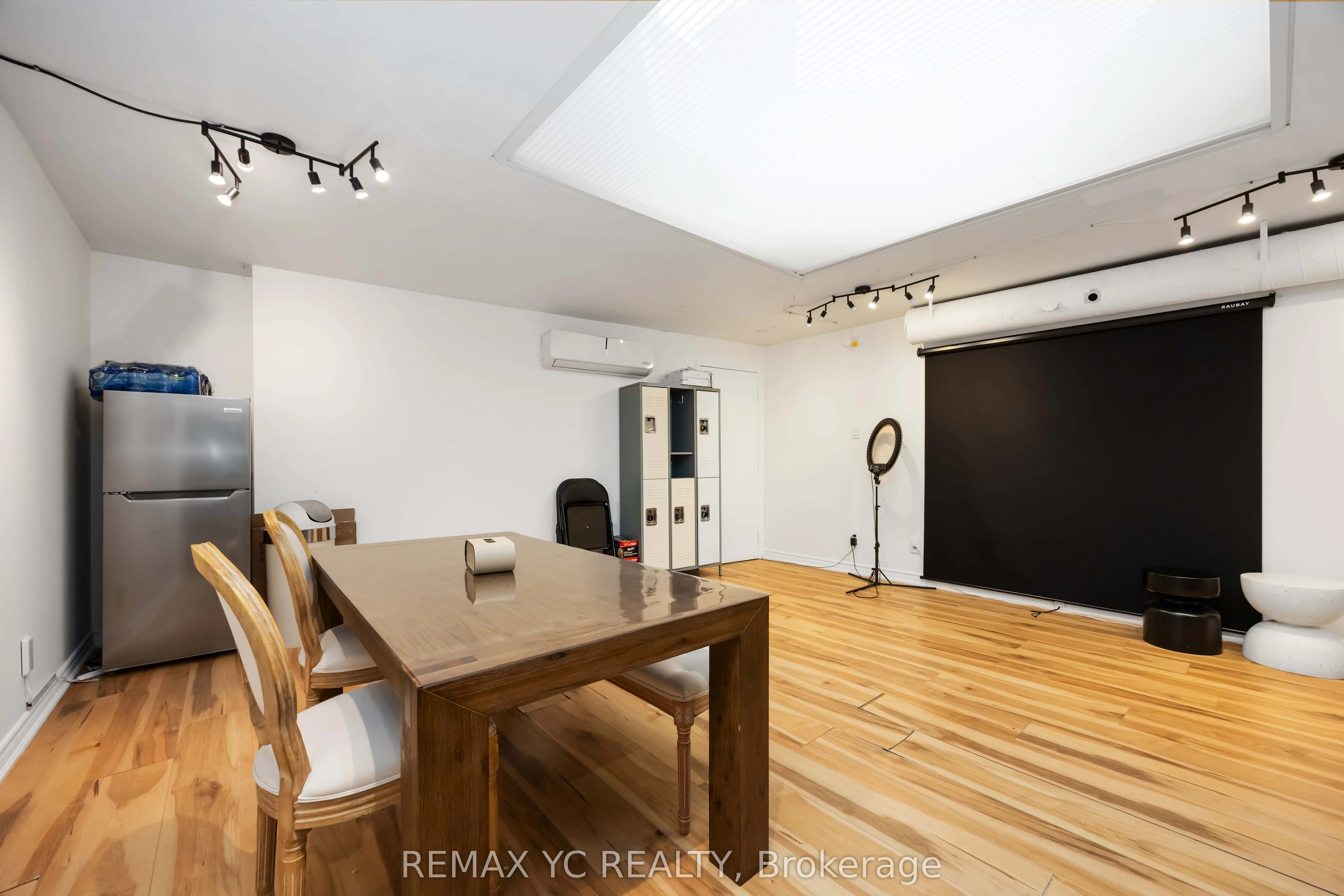 4864 Yonge Street, #2nd Floor