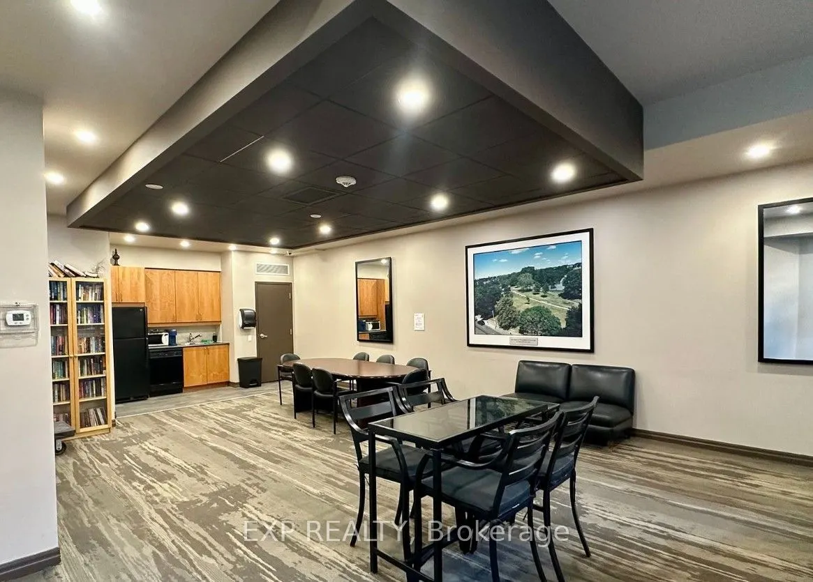 901 Queen Street W, #227