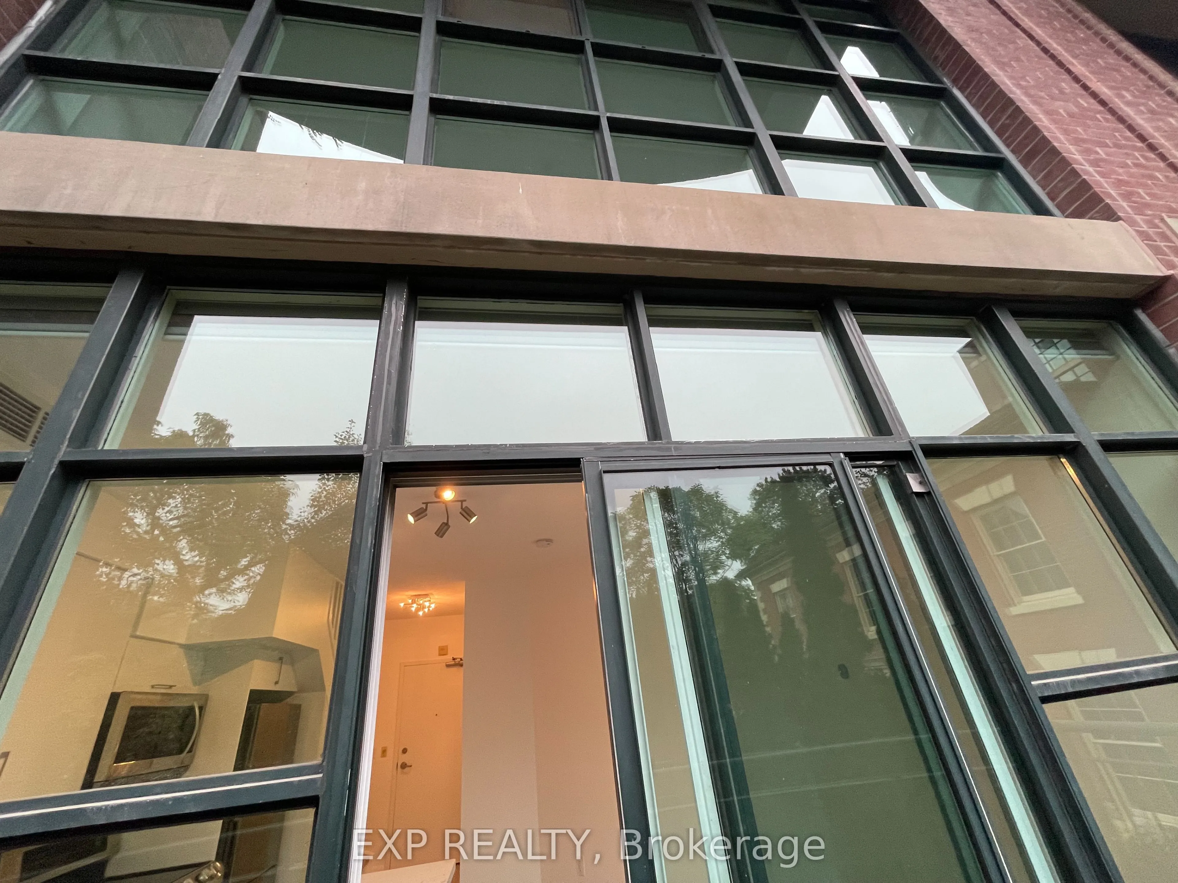 901 Queen Street W, #227
