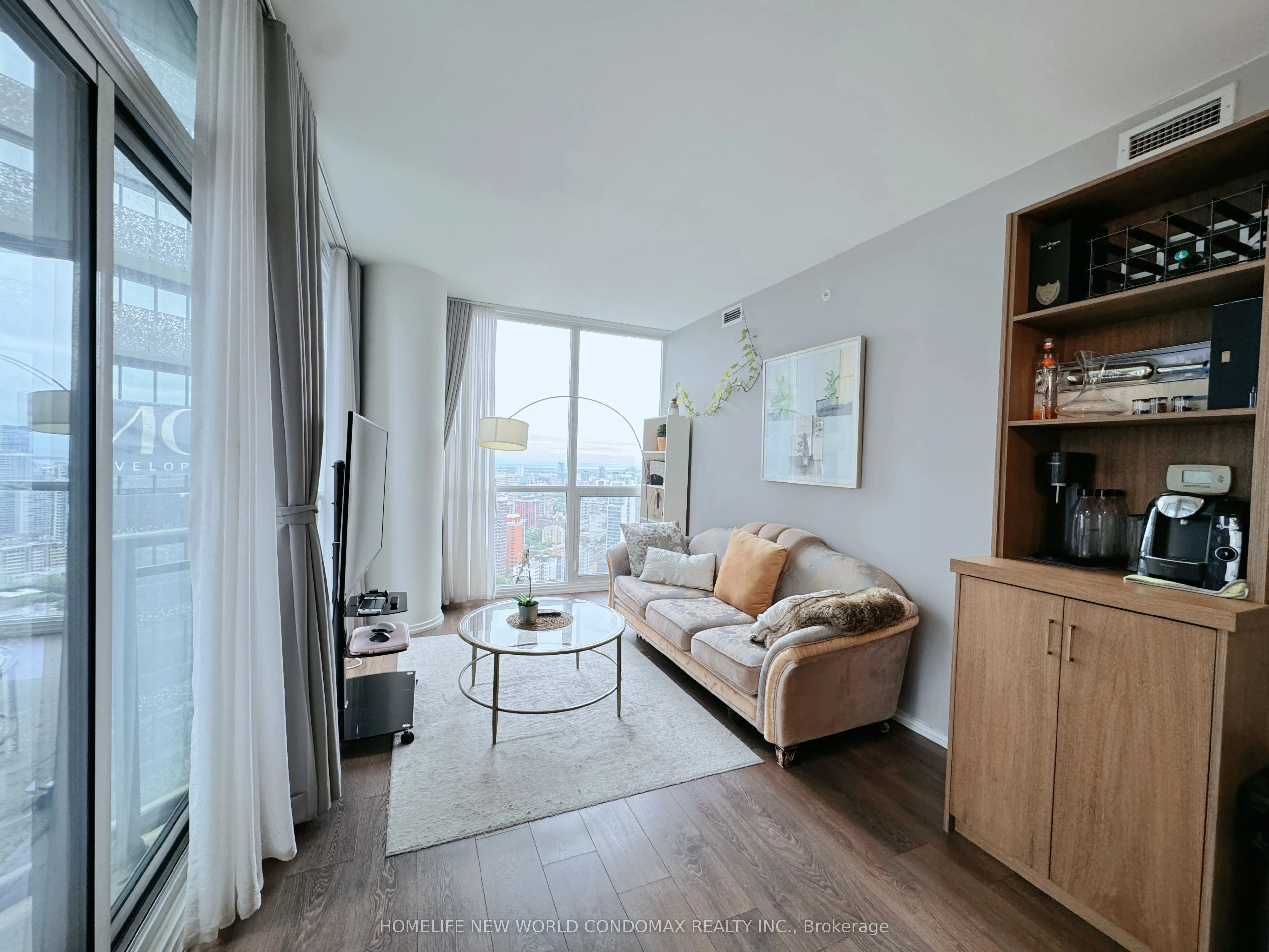 45 Charles Street, #4012