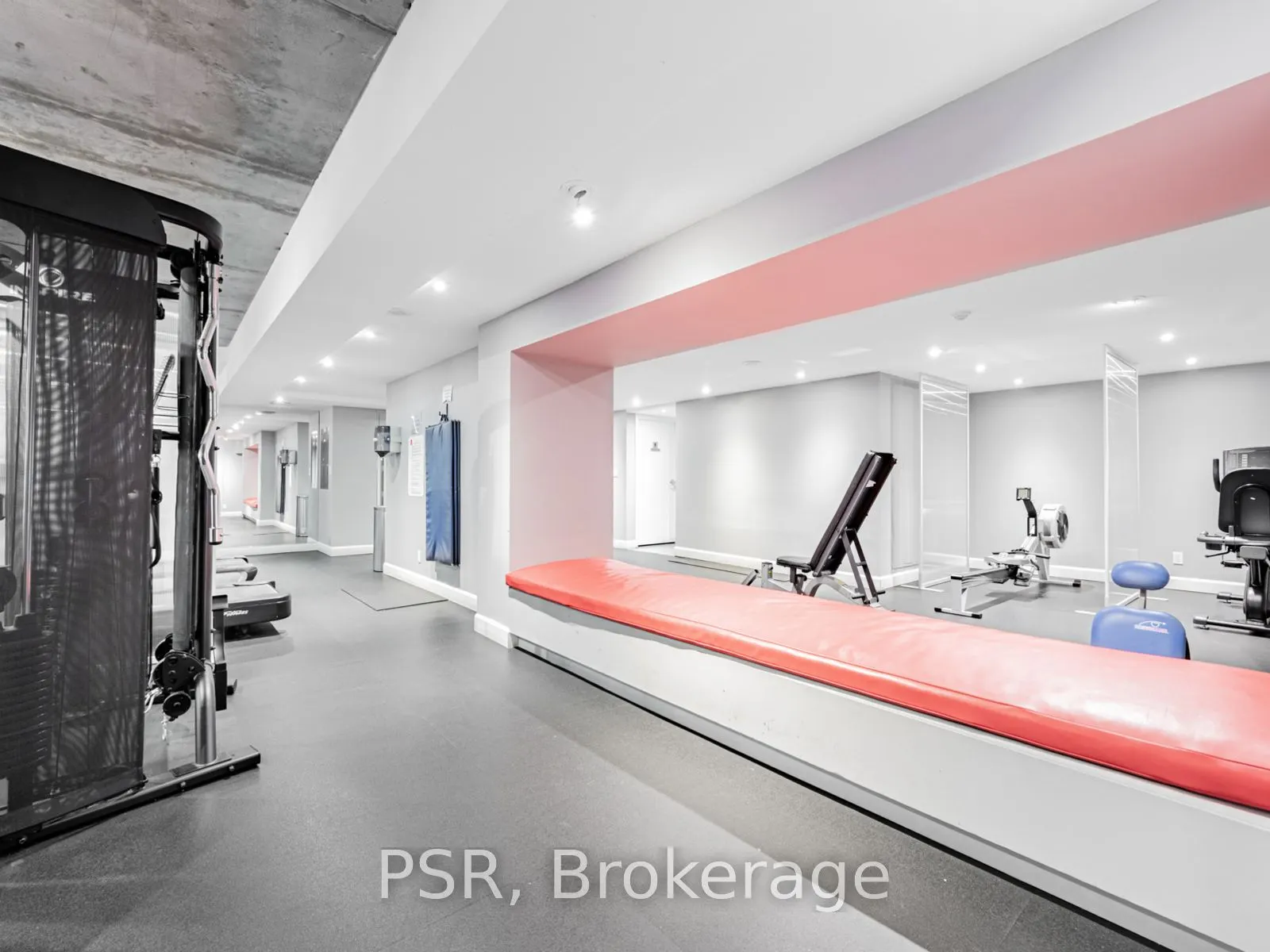 22 Wellesley Street E, #202