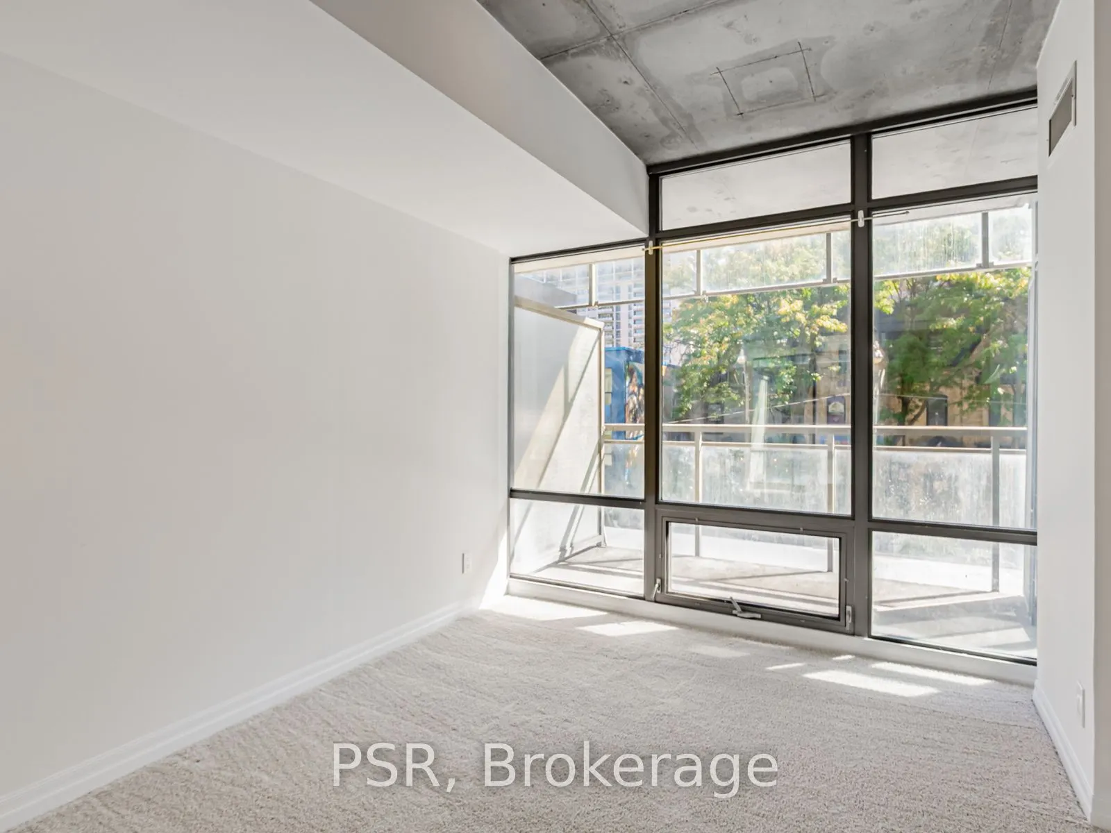 22 Wellesley Street E, #202