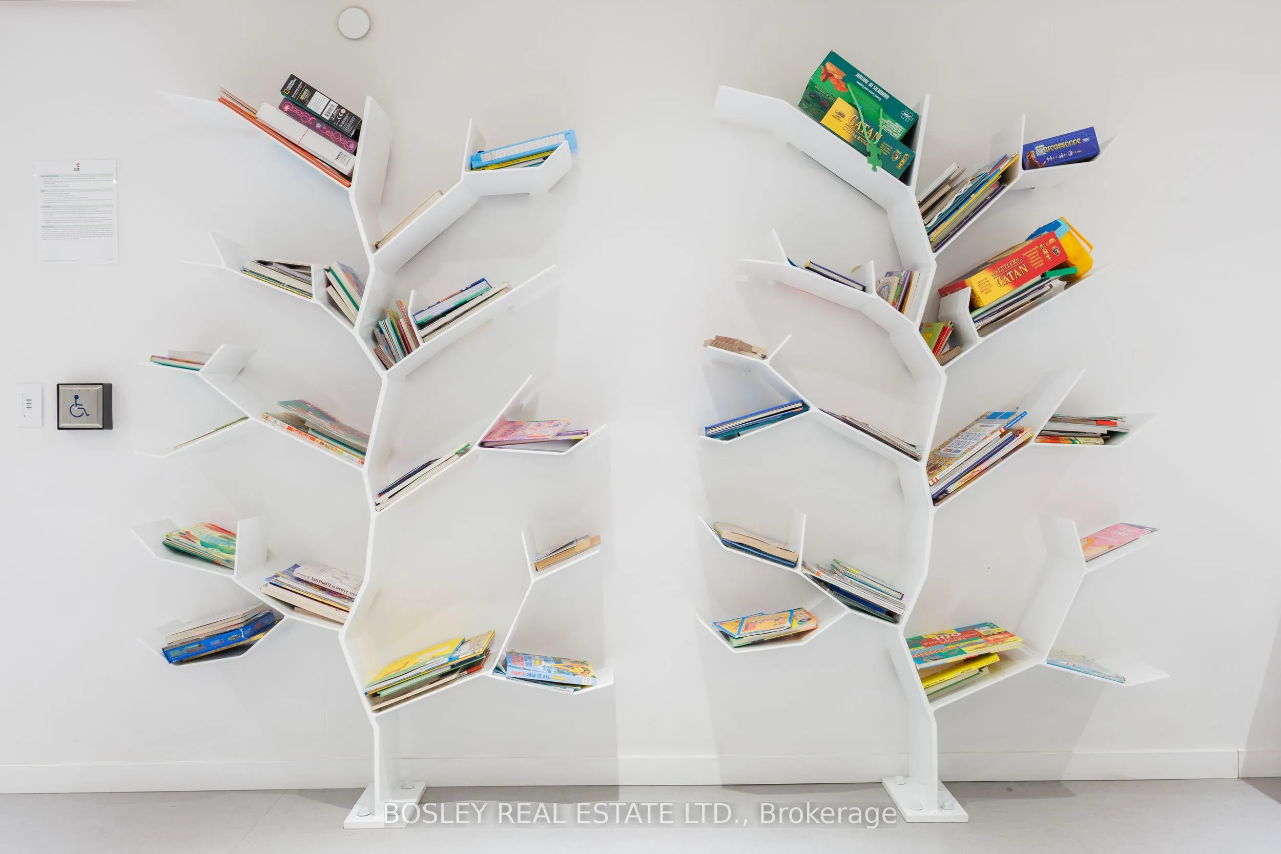 8 Hillsdale Avenue E, #932