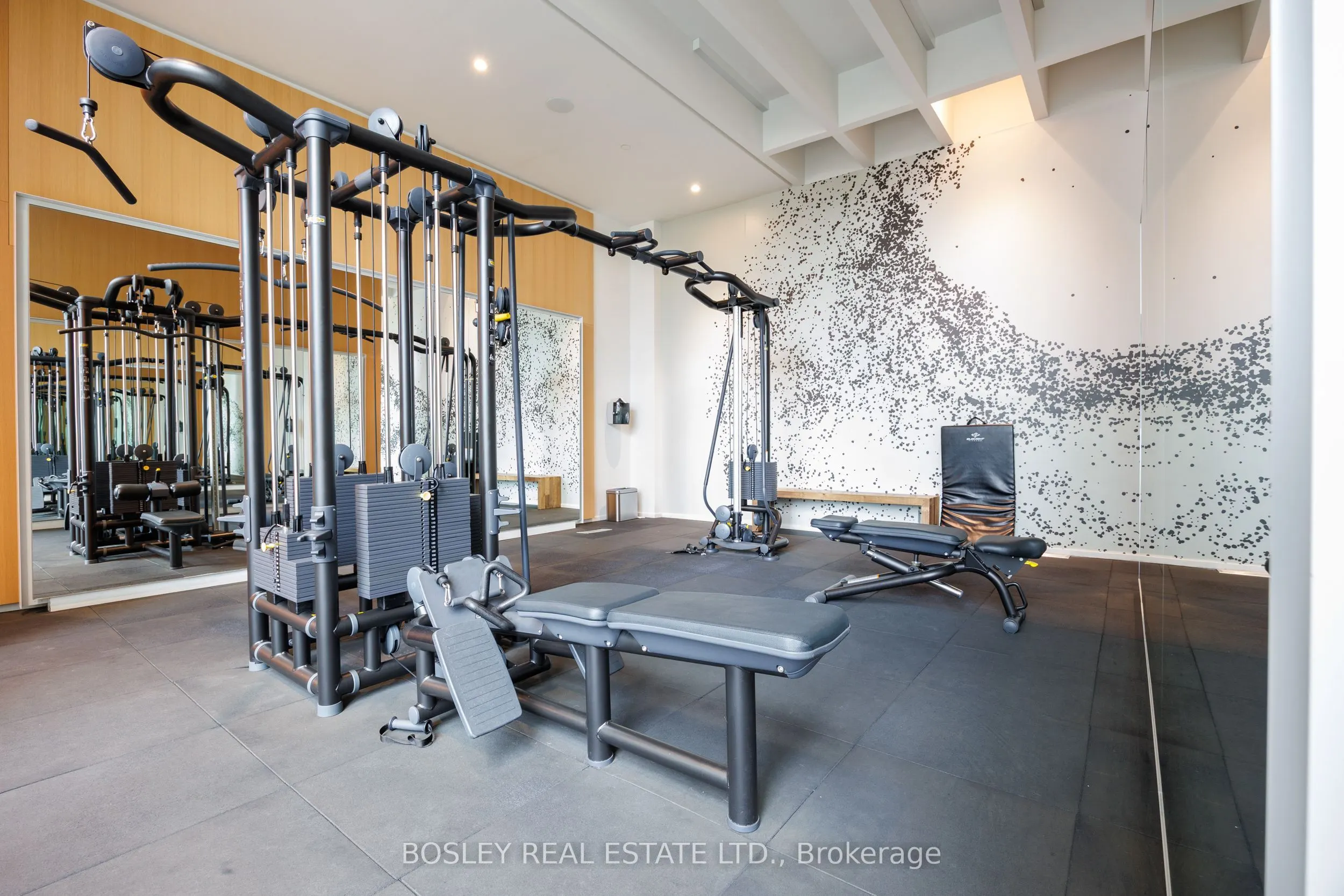 8 Hillsdale Avenue E, #932