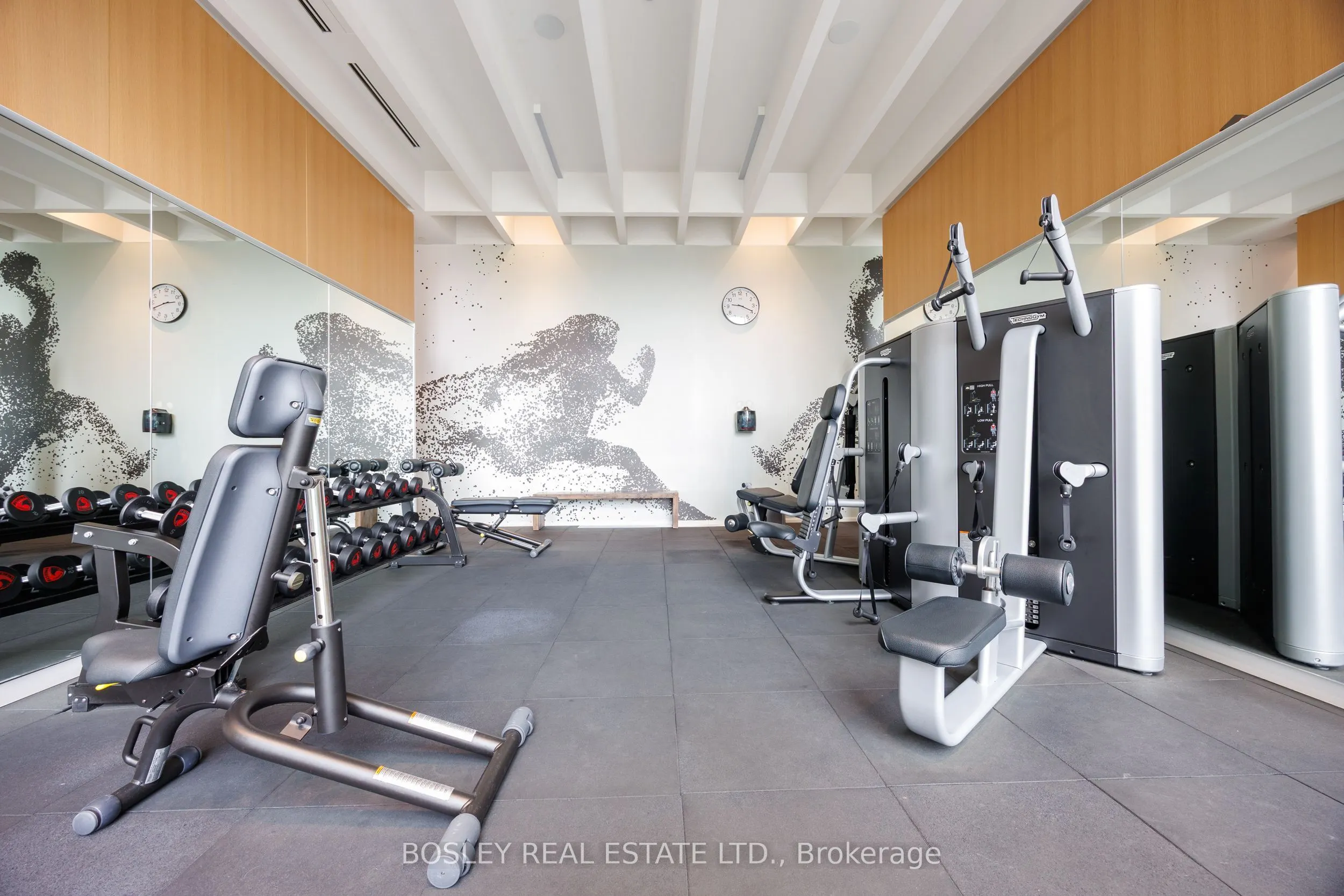 8 Hillsdale Avenue E, #932