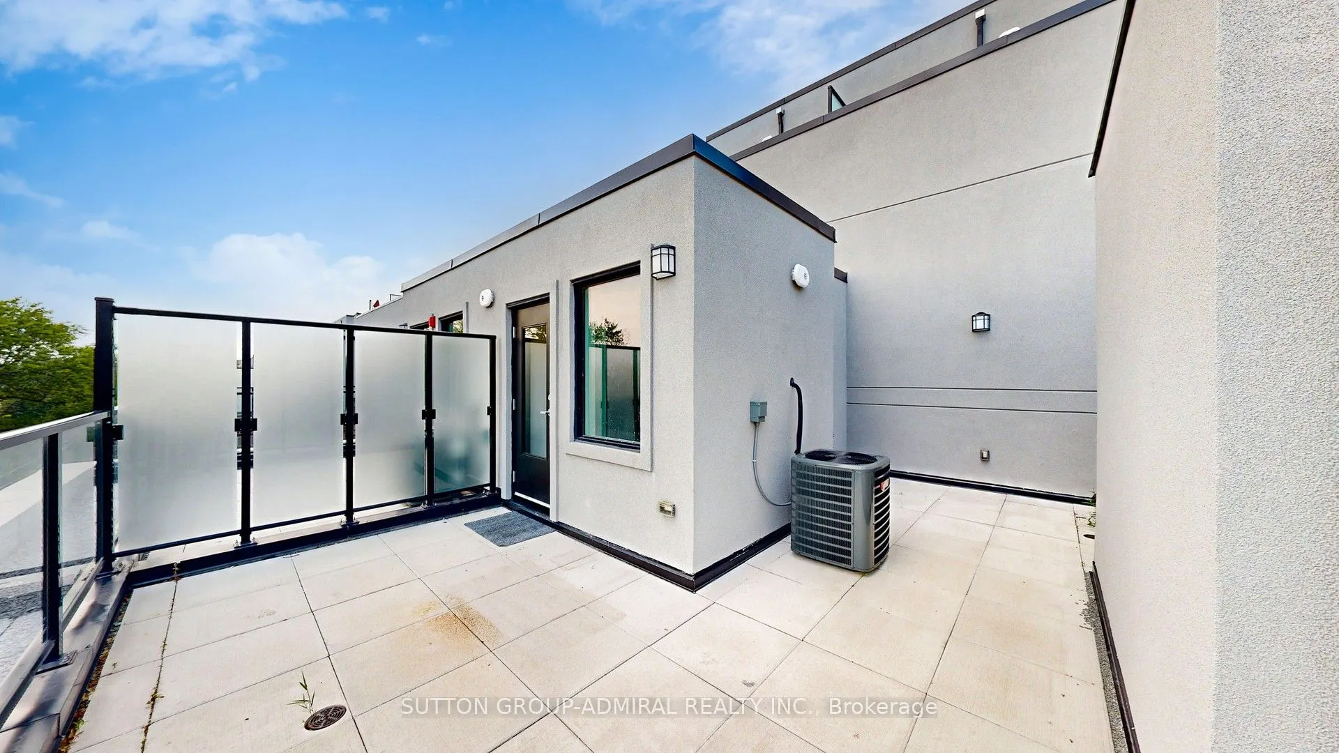 851 Sheppard Avenue W, #TH20