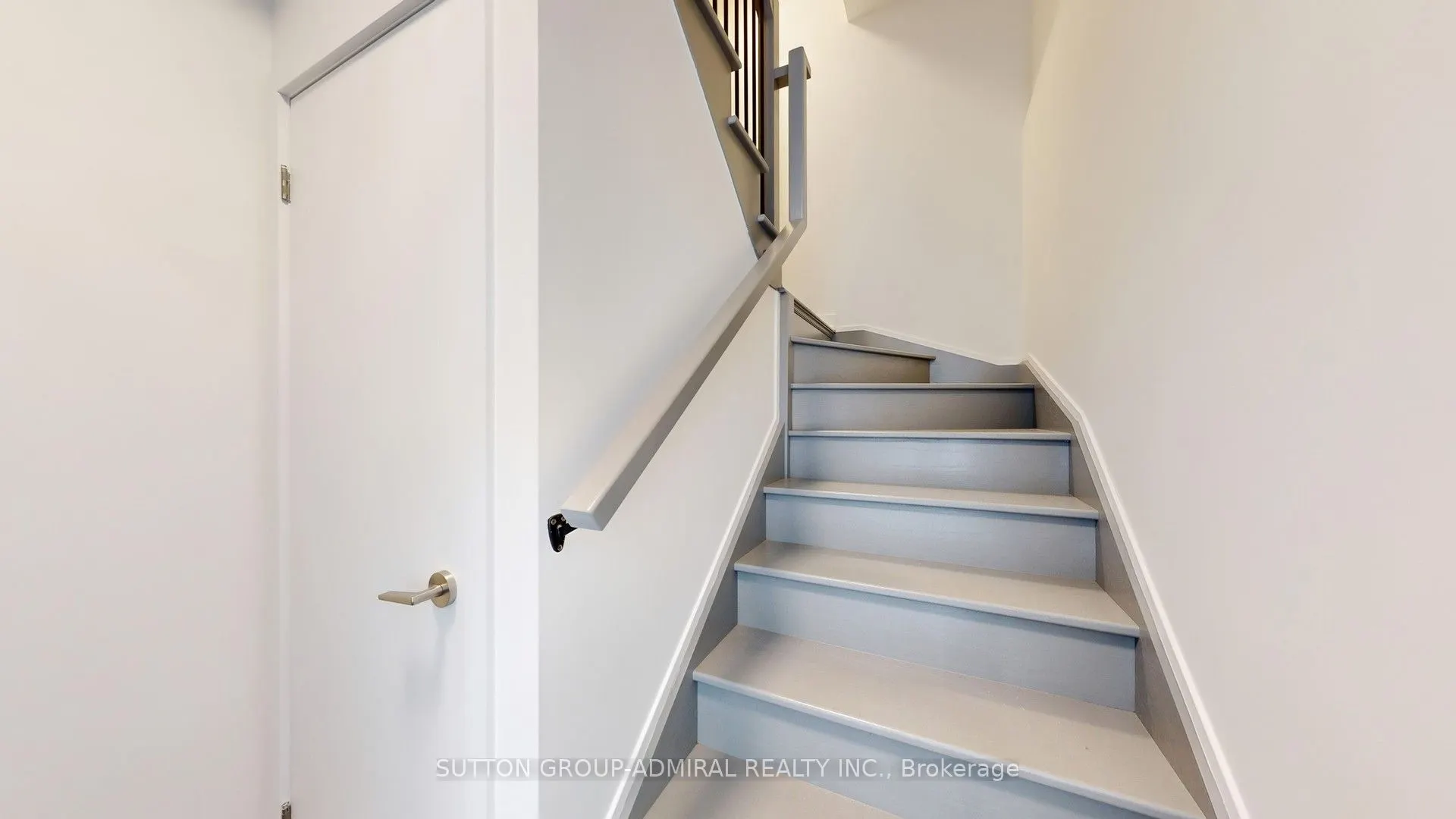 851 Sheppard Avenue W, #TH20