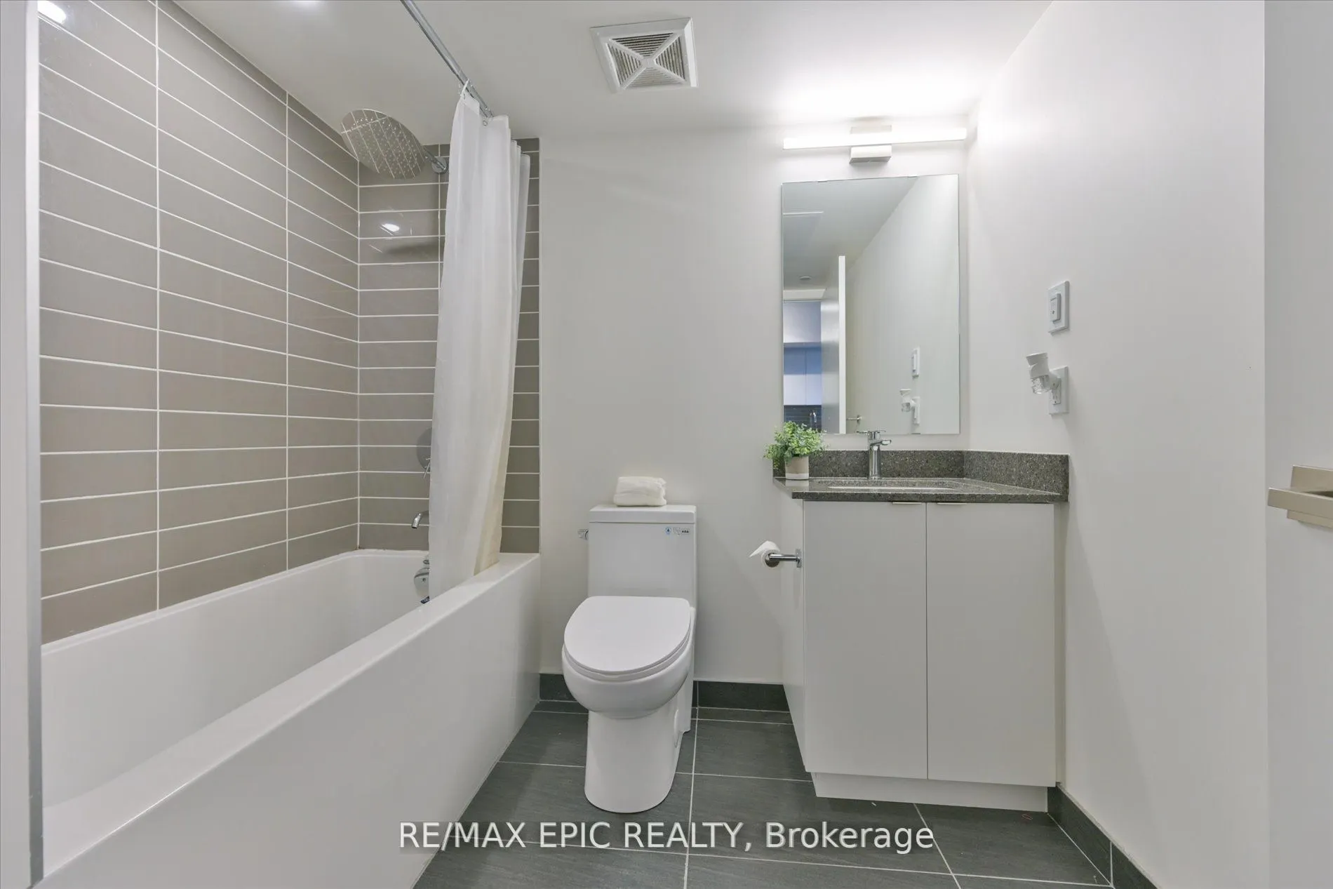 500 Wilson Avenue, #622