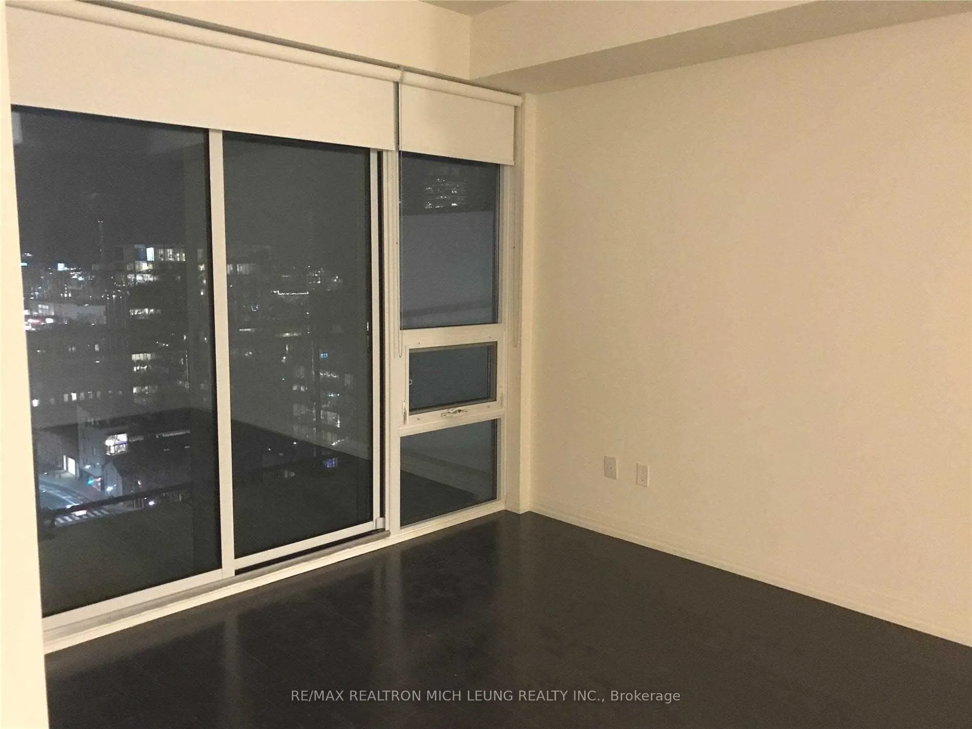 460 Adelaide Street E, #1826