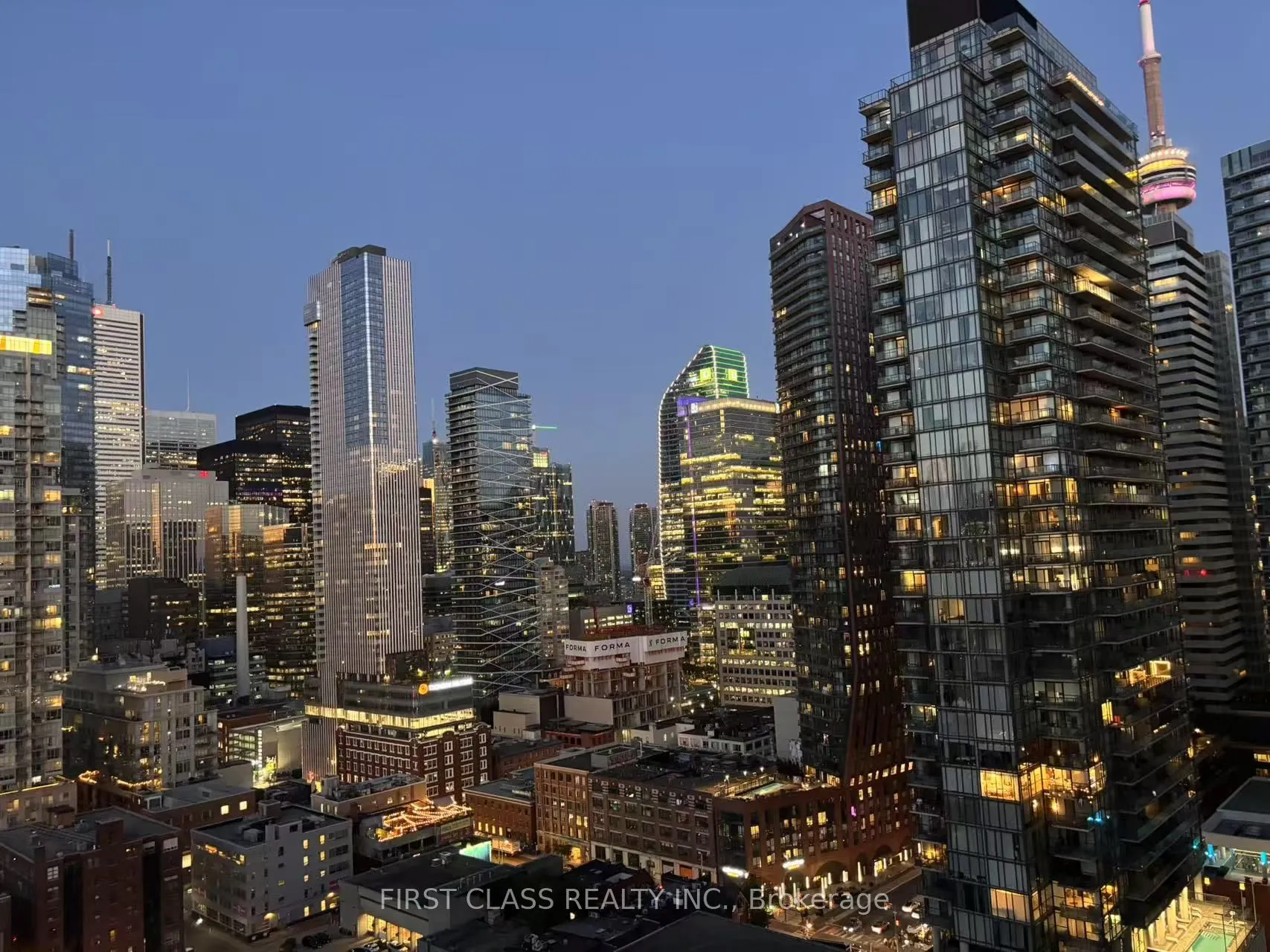 318 Richmond Street, #2408