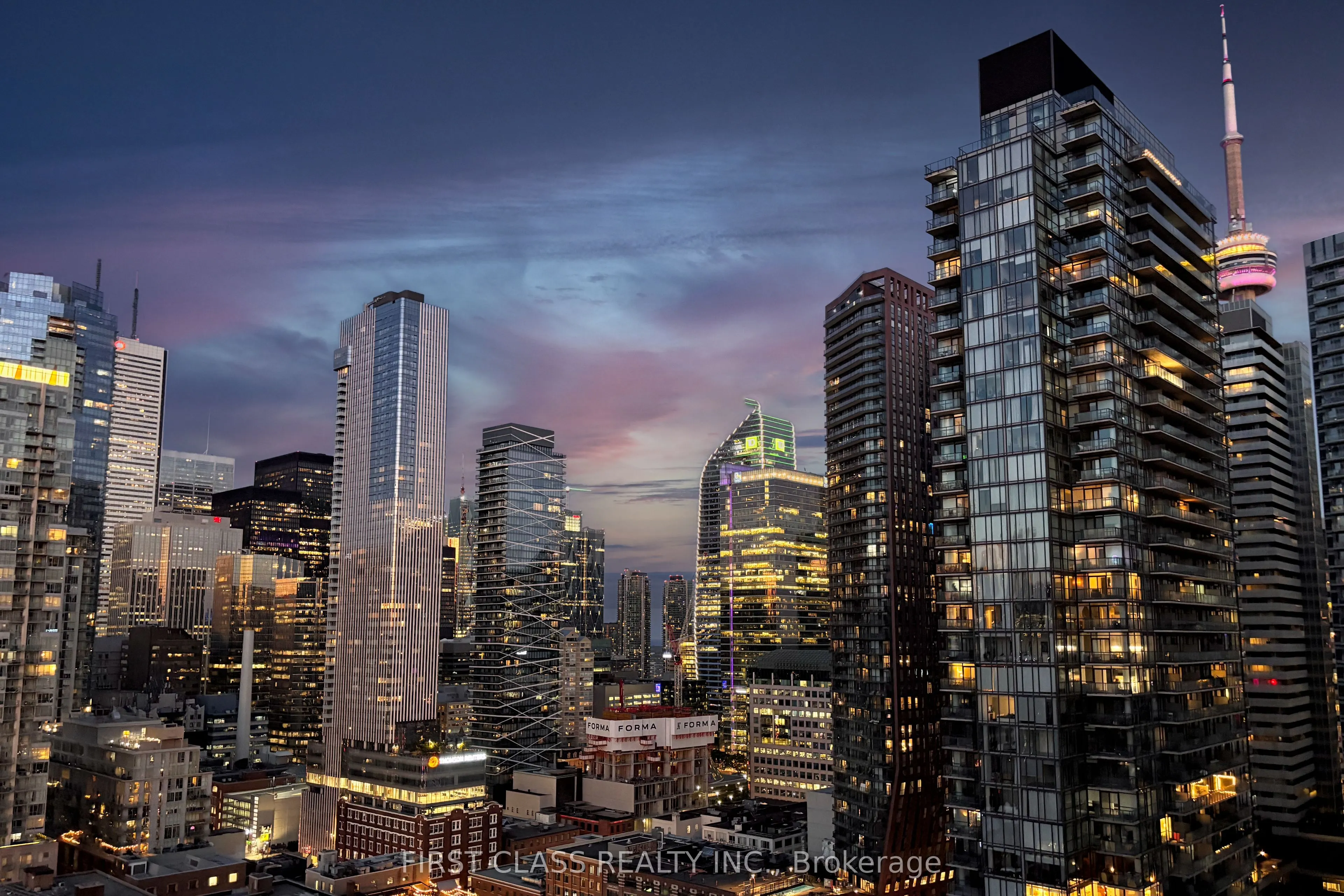 318 Richmond Street, #2408