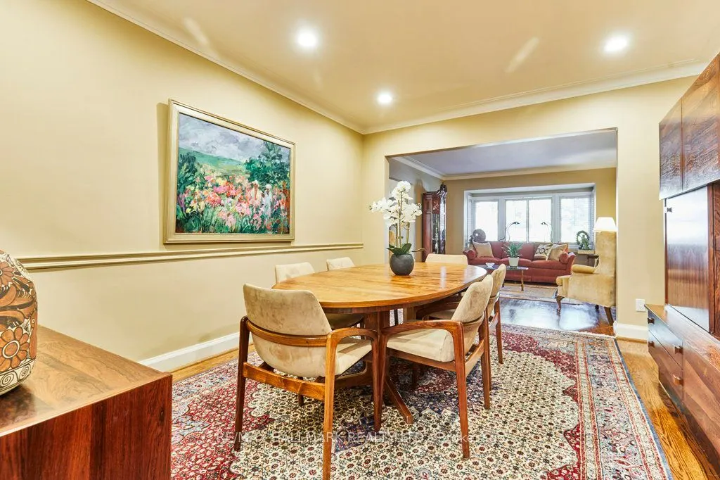 106 Kimbark Boulevard