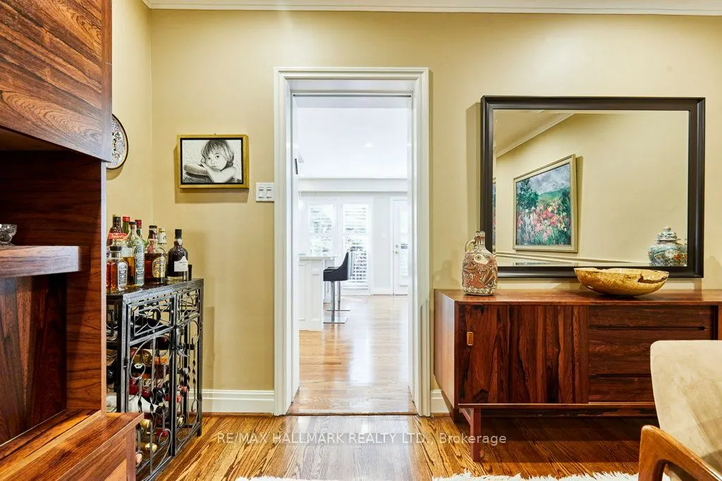 106 Kimbark Boulevard