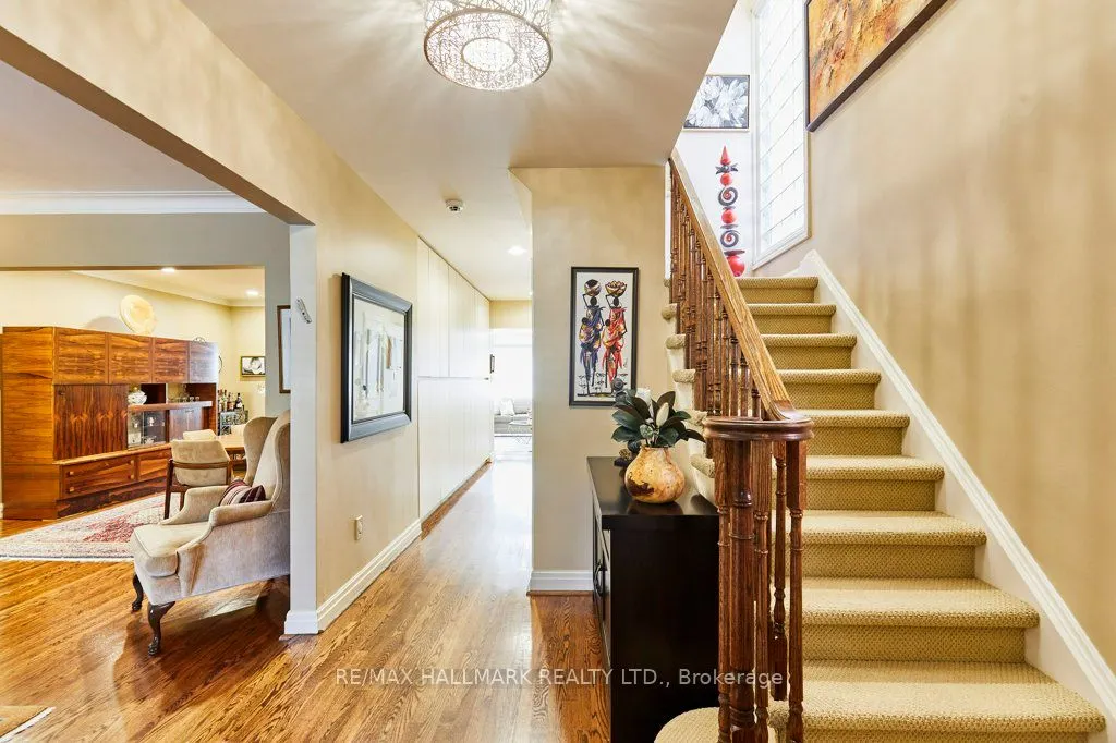 106 Kimbark Boulevard