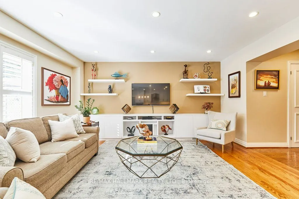 106 Kimbark Boulevard