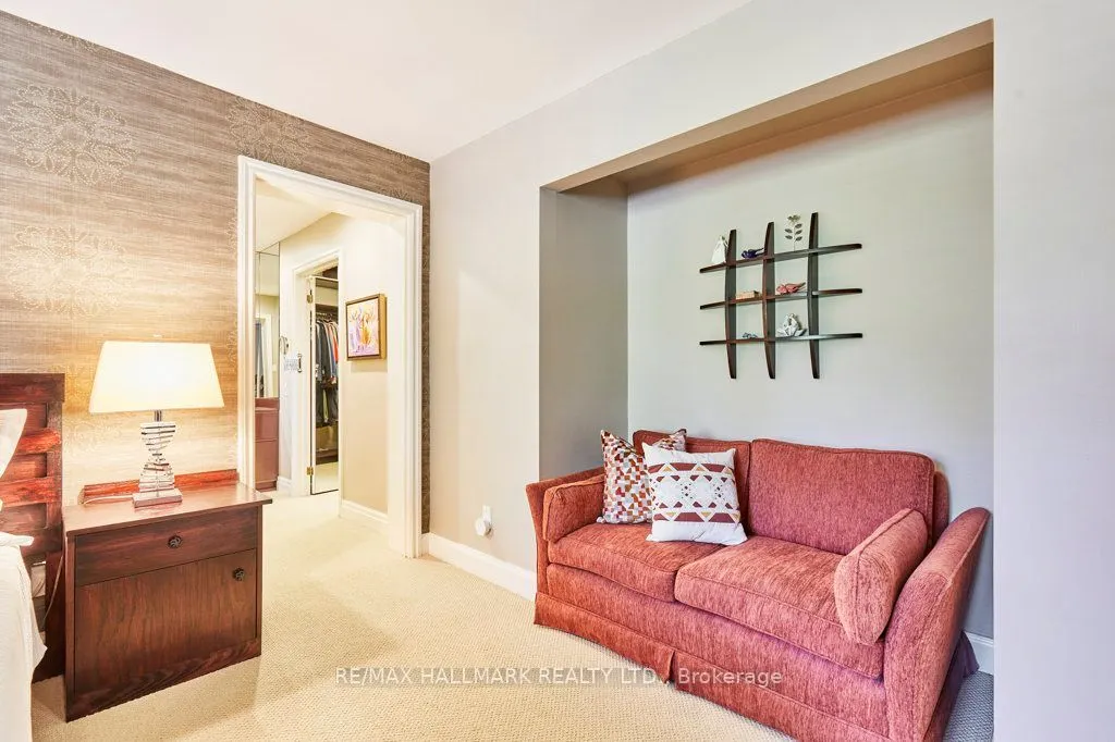 106 Kimbark Boulevard