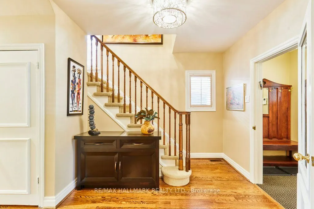 106 Kimbark Boulevard