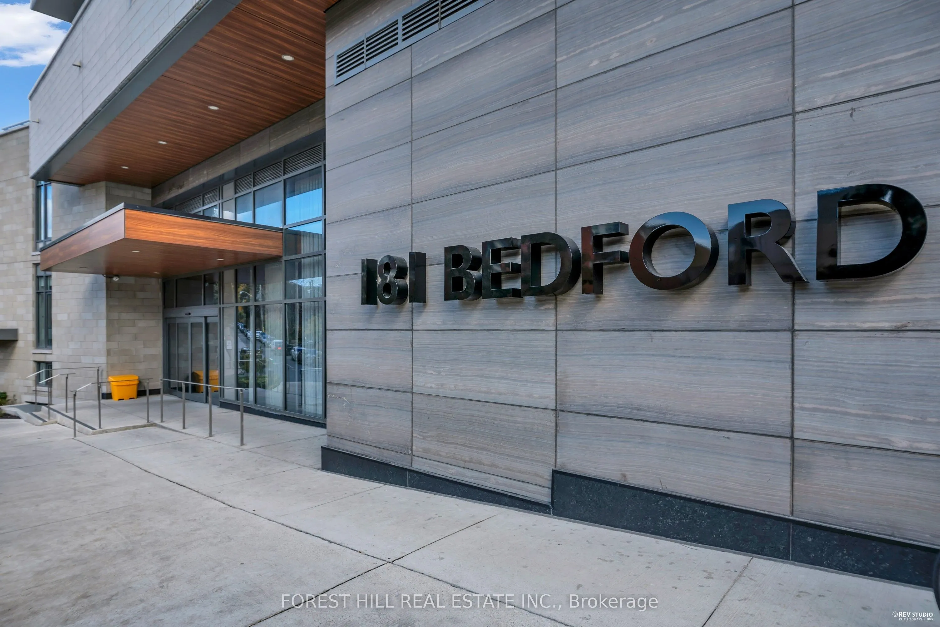 181 Bedford Road, #1403