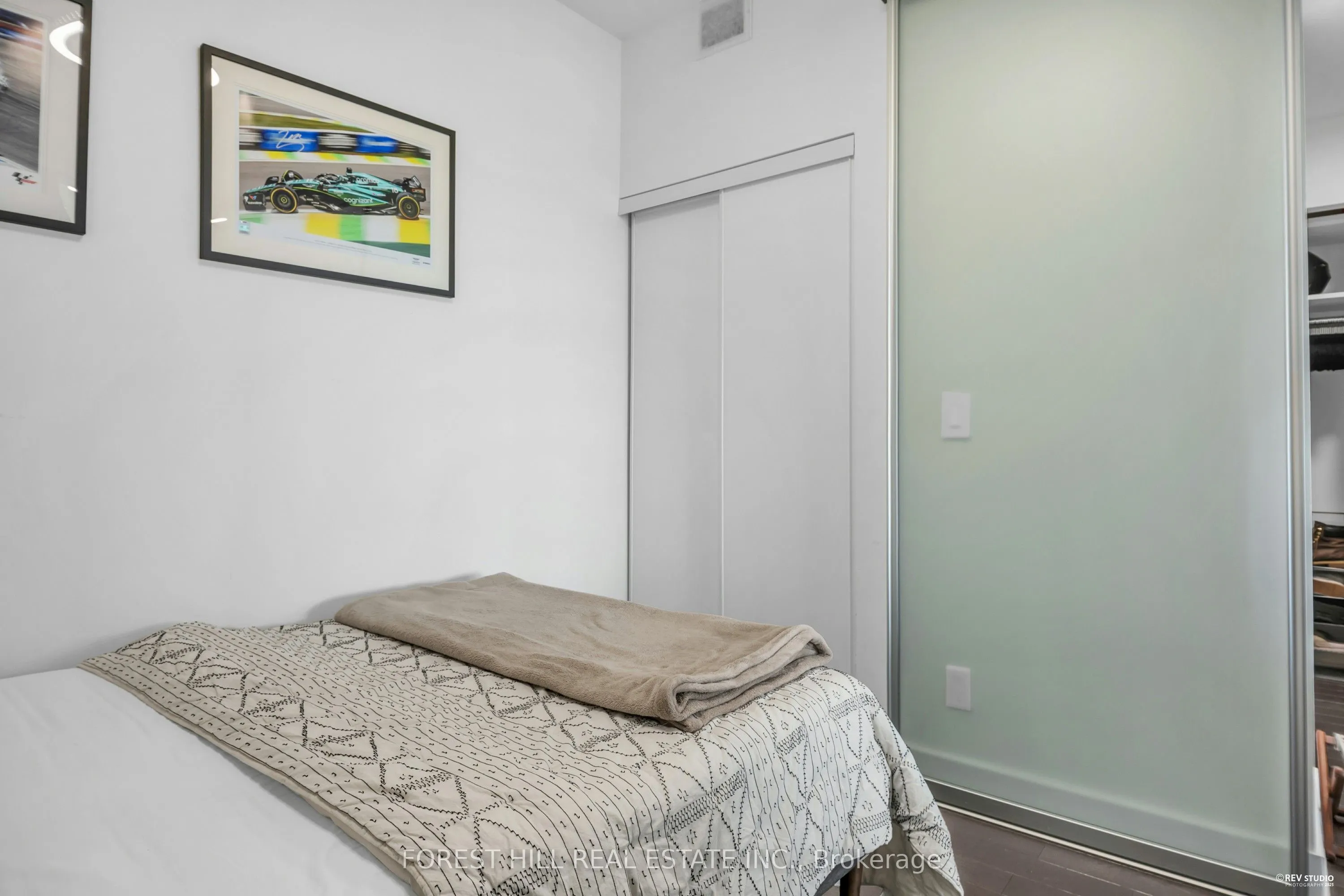 181 Bedford Road, #1403