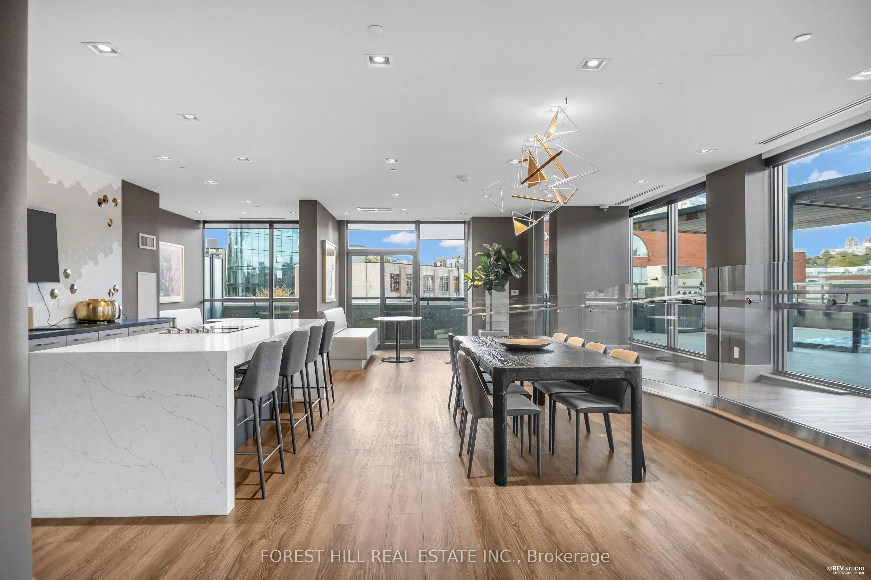 181 Bedford Road, #1403