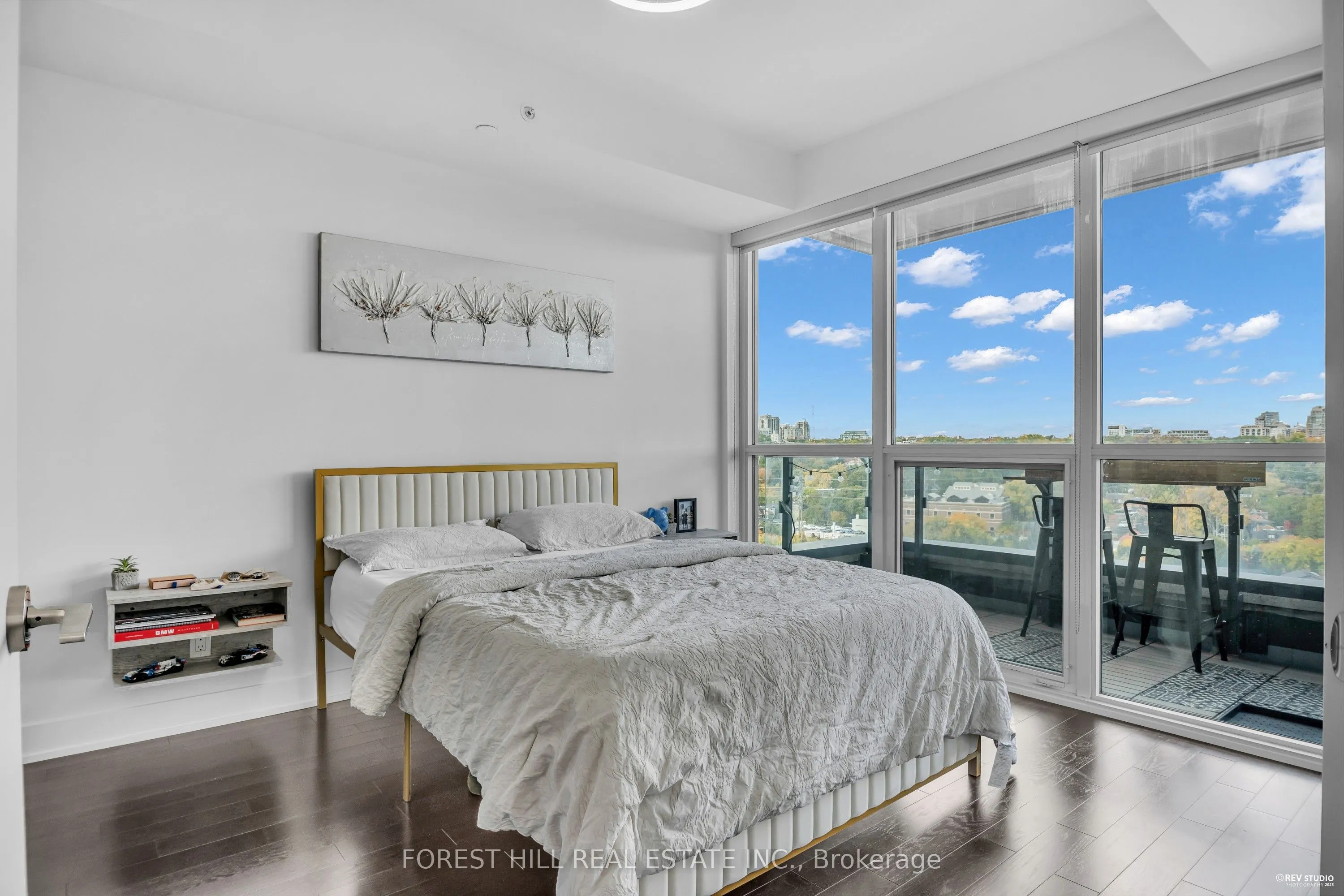 181 Bedford Road, #1403