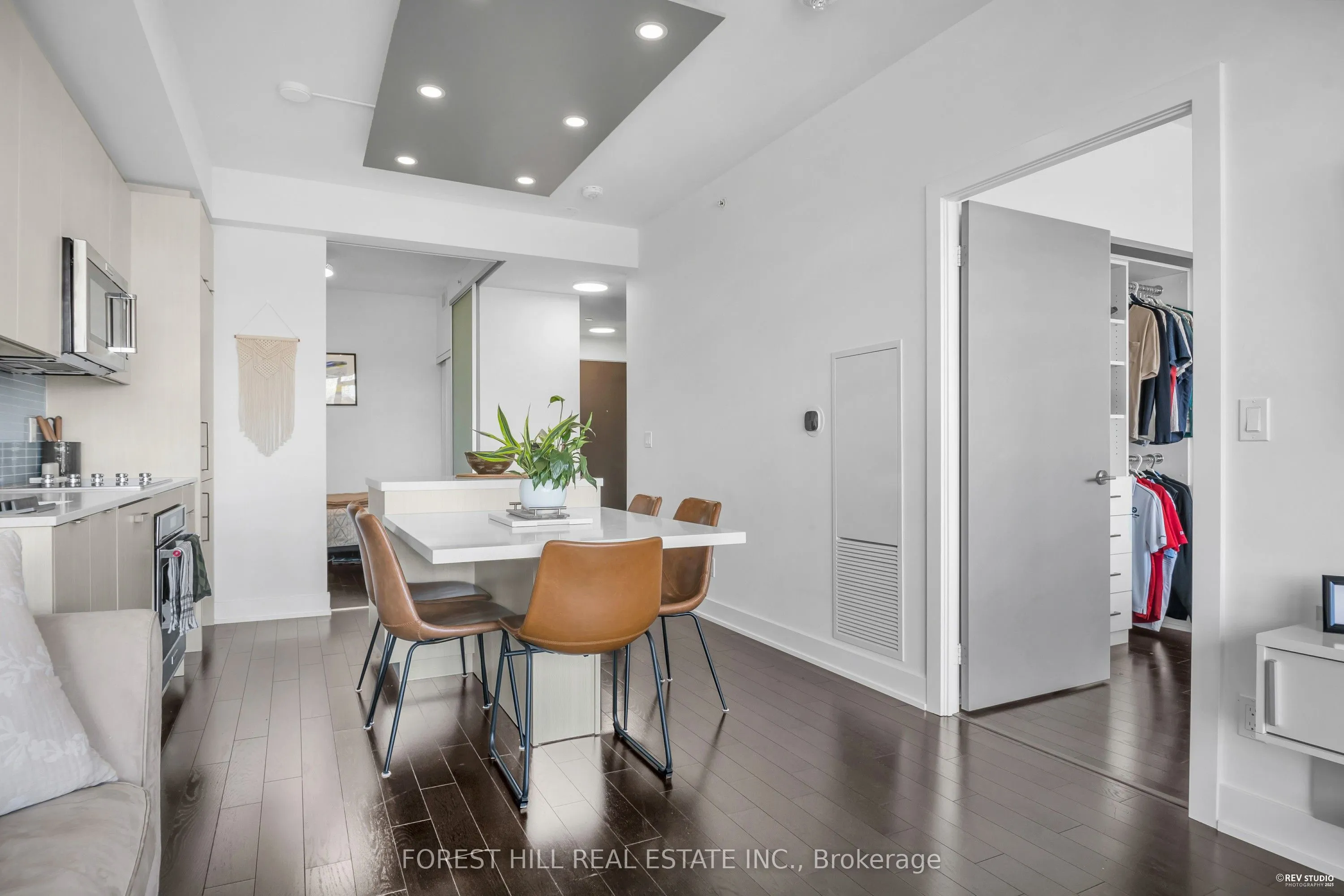 181 Bedford Road, #1403