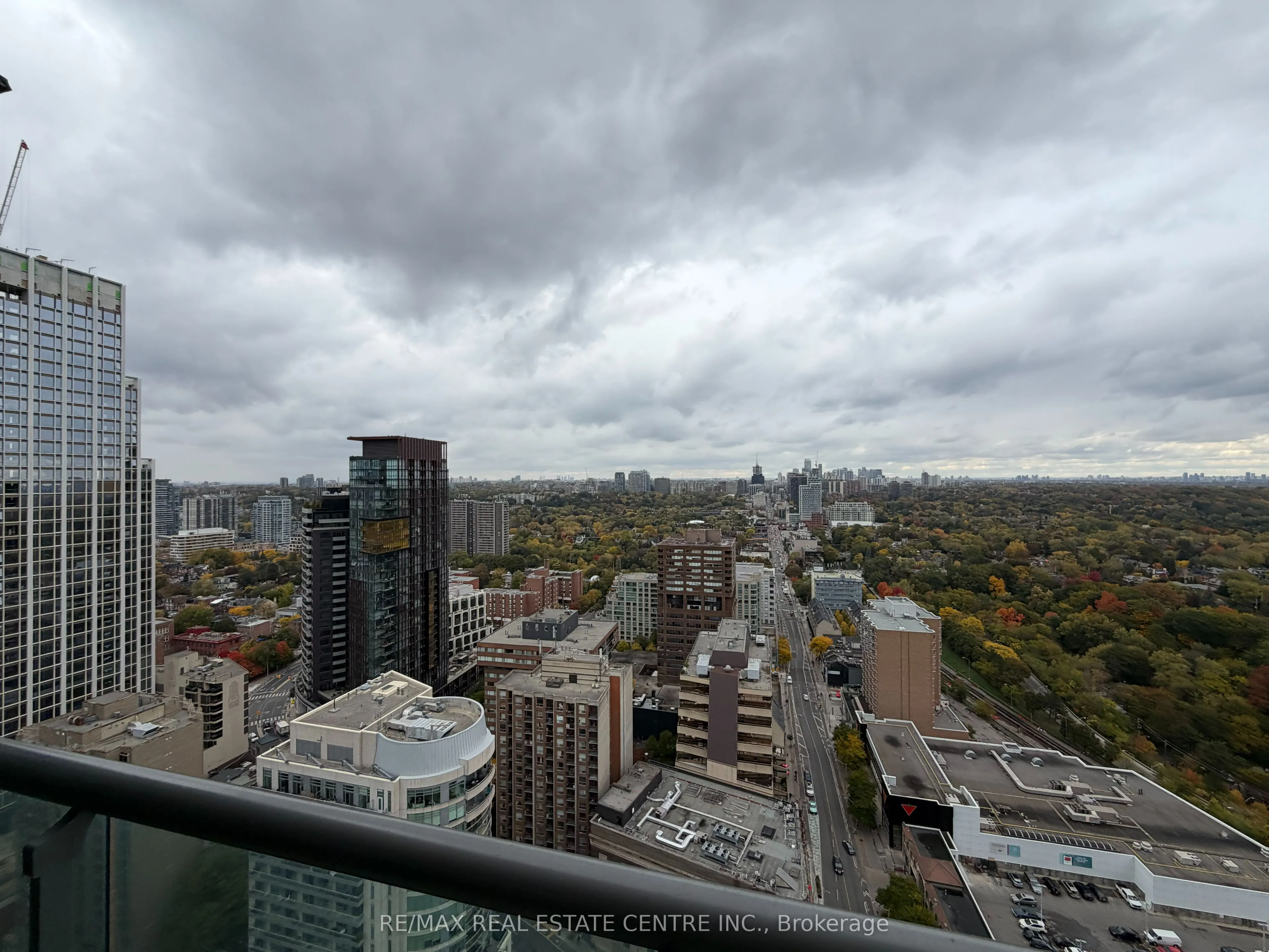 18 Yorkville Avenue, #3106