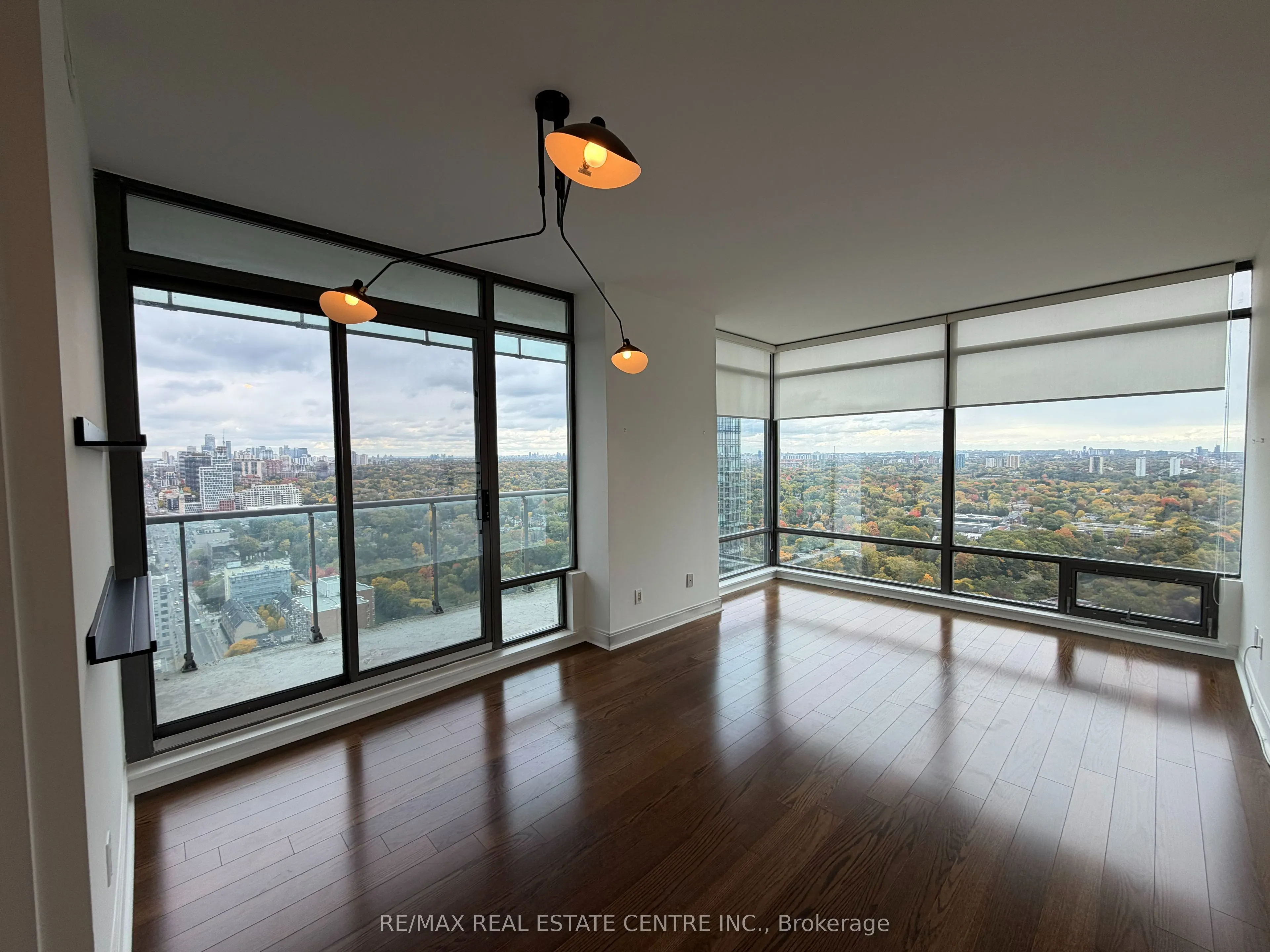 18 Yorkville Avenue, #3106