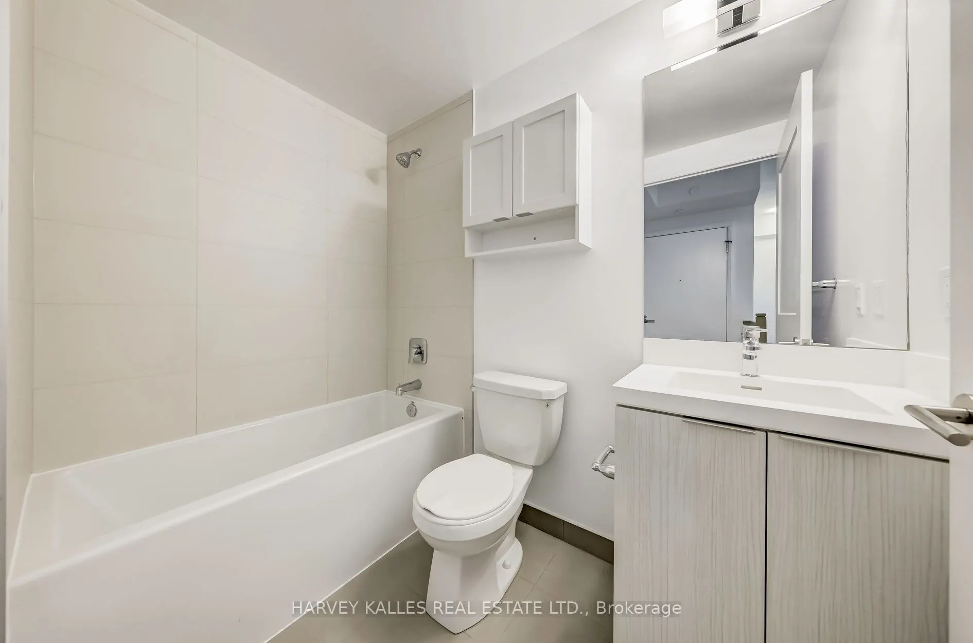 25 Holly Street, #TH110